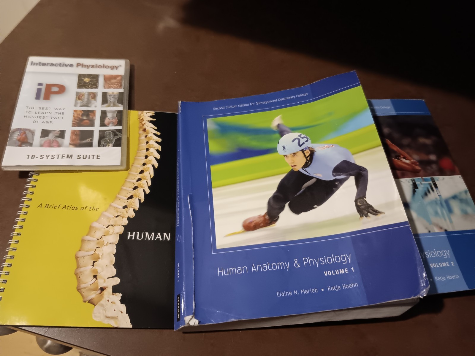 Pearson Human A&P books Vol 1/2, 2nd edititon w/cd rom, & atlas of human body