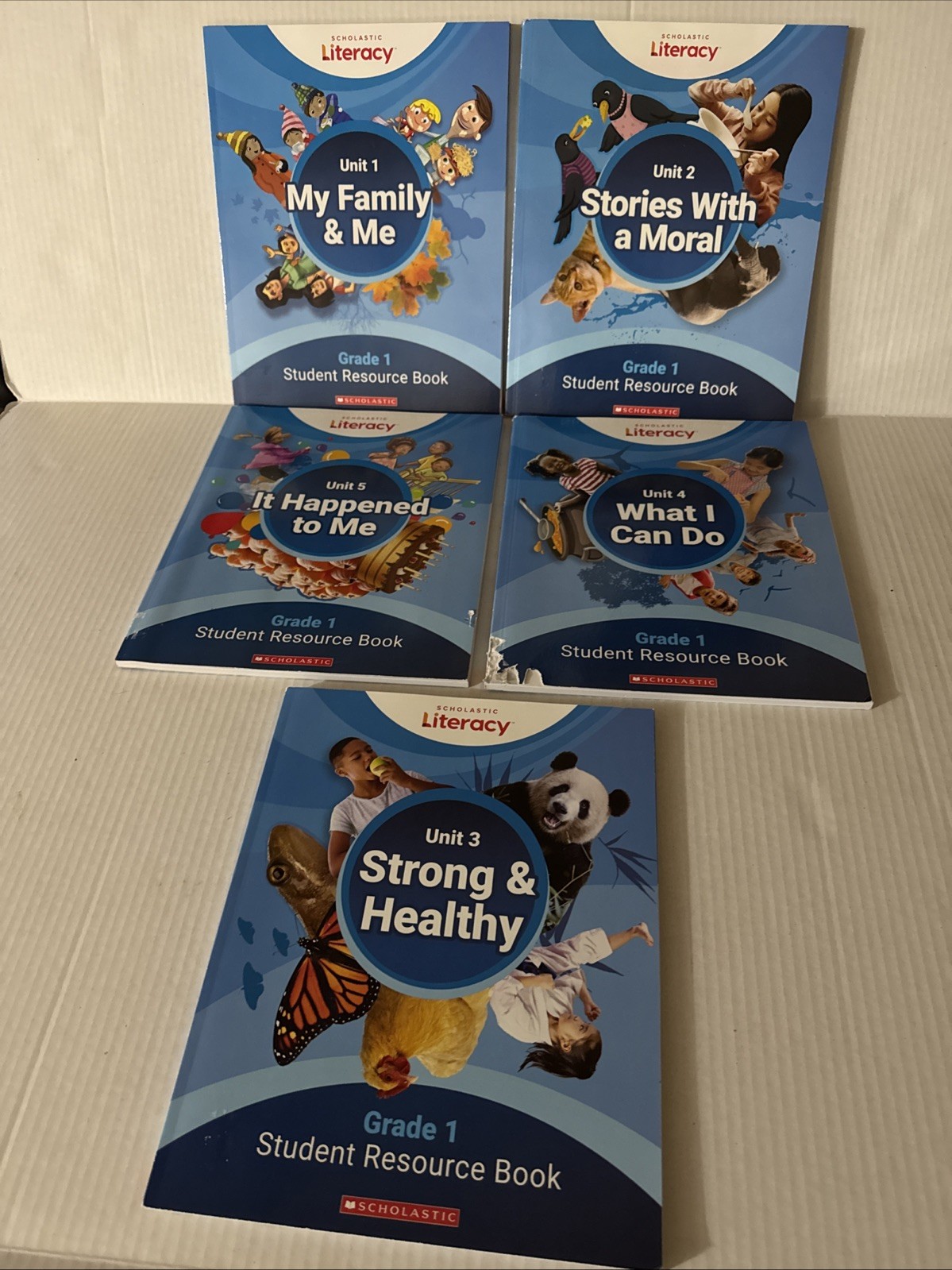 Scholastic Literacy Grade 1 Units 1-5 Student Resource Book Unused