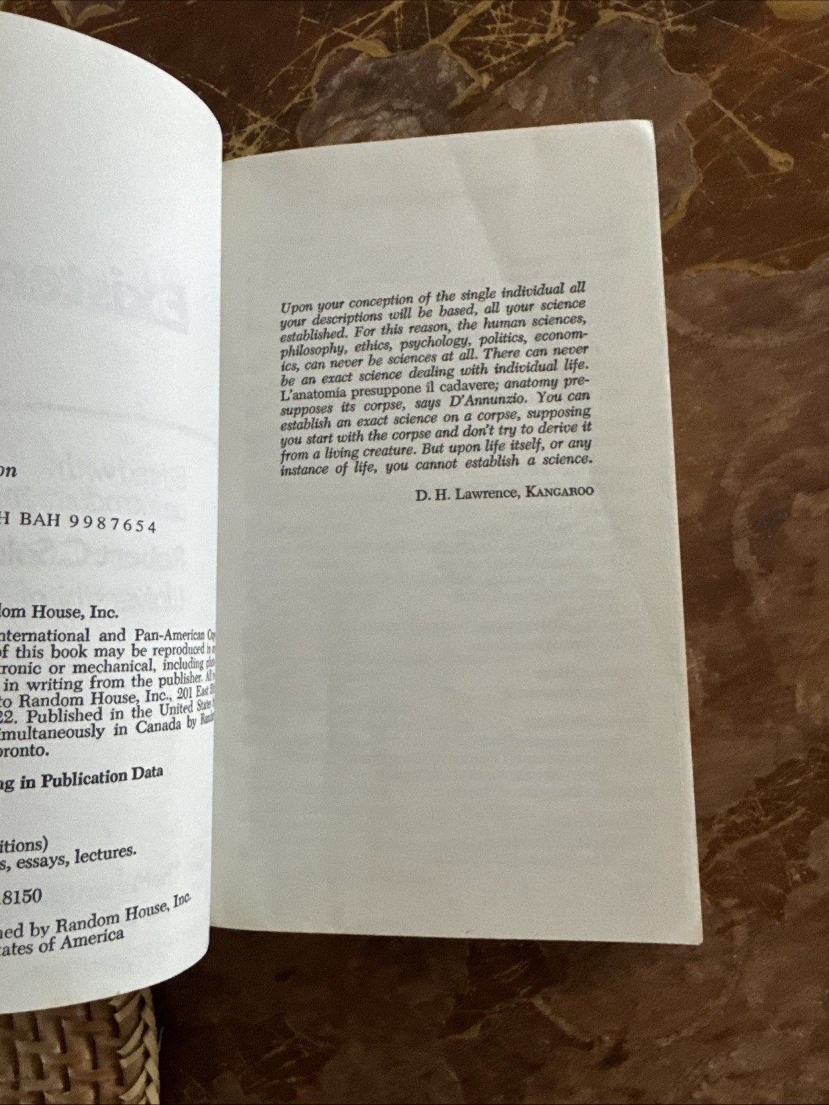 Existentialism (Modern Library College Editions) – paperback Robert Solomon
