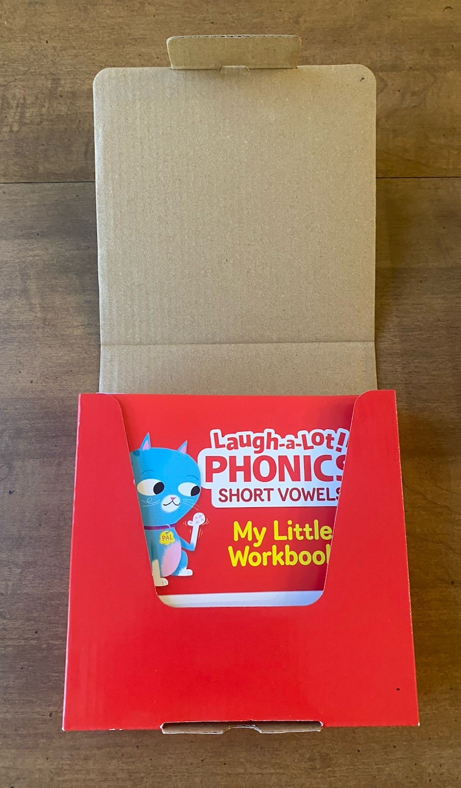 Laugh-A-Lot Phonics: Short Vowels Set & First little Readers Guided Level A Box