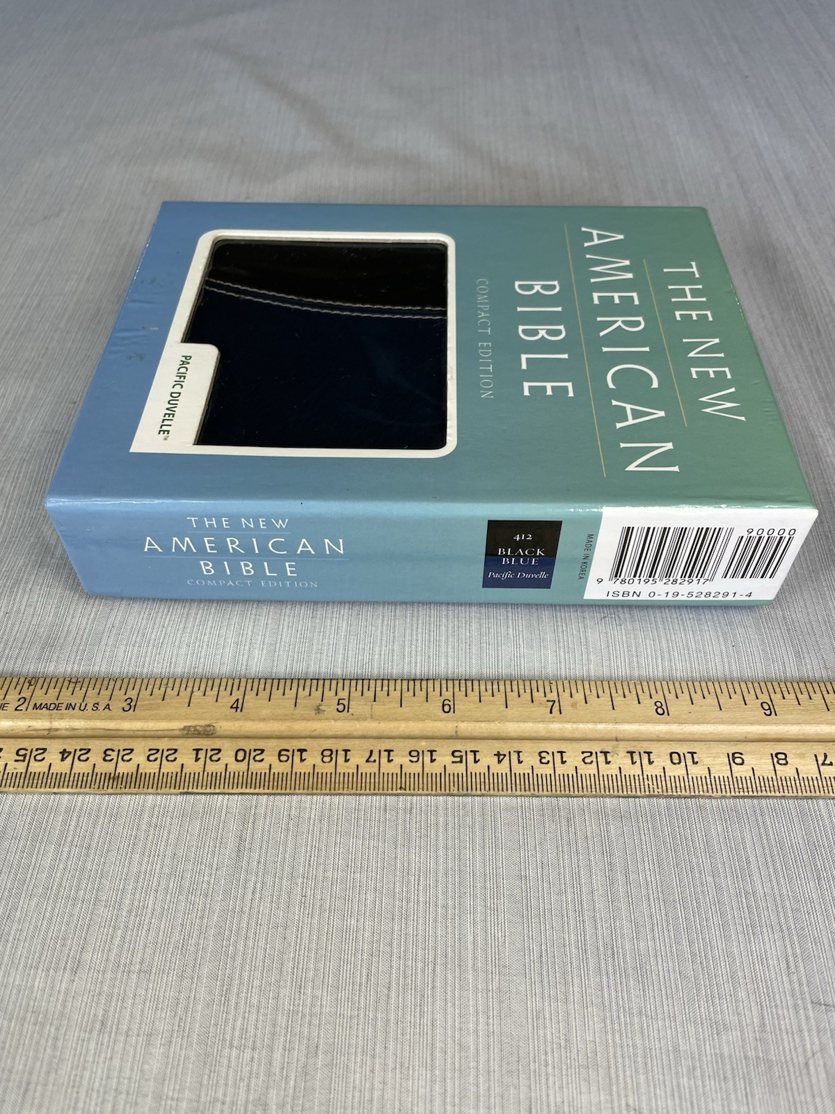 New American Bible Compact Edition Leatherette Black/Blue Oxford – **Very Good**