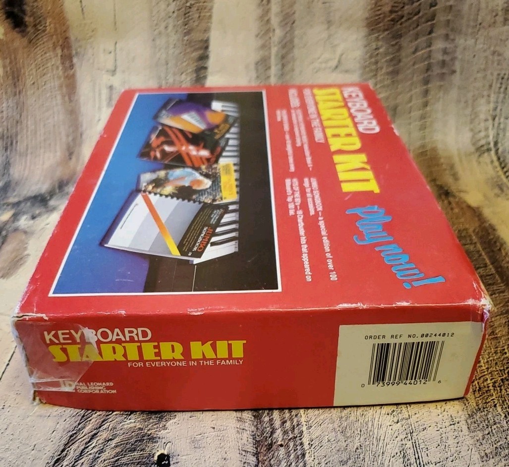 Hal Leonard Keyboard Starter Kit For Everyone In The Family Box Set Of 4 Books