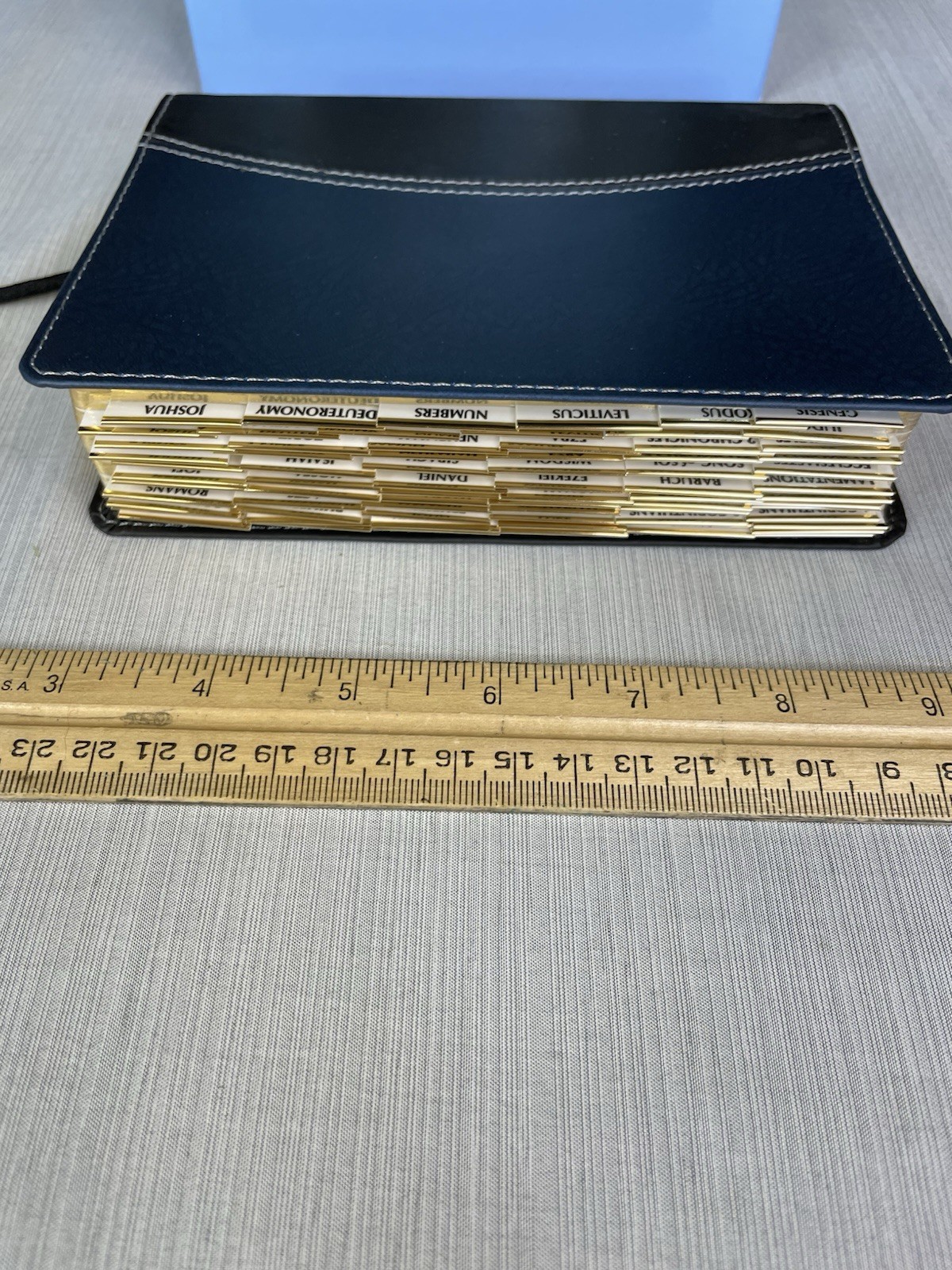 New American Bible Compact Edition Leatherette Black/Blue Oxford – **Very Good**