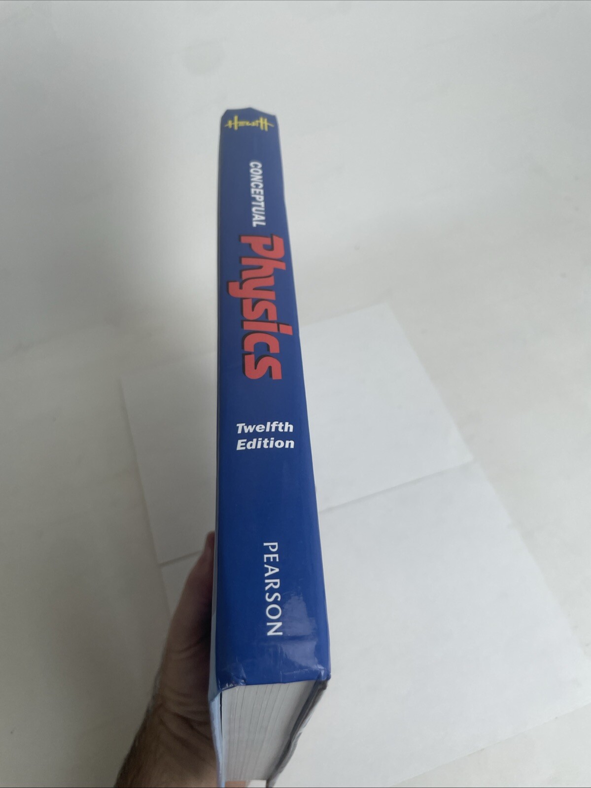 Conceptual Physics (12th Edition) – Hardcover By Hewitt, Paul G – VERY GOOD