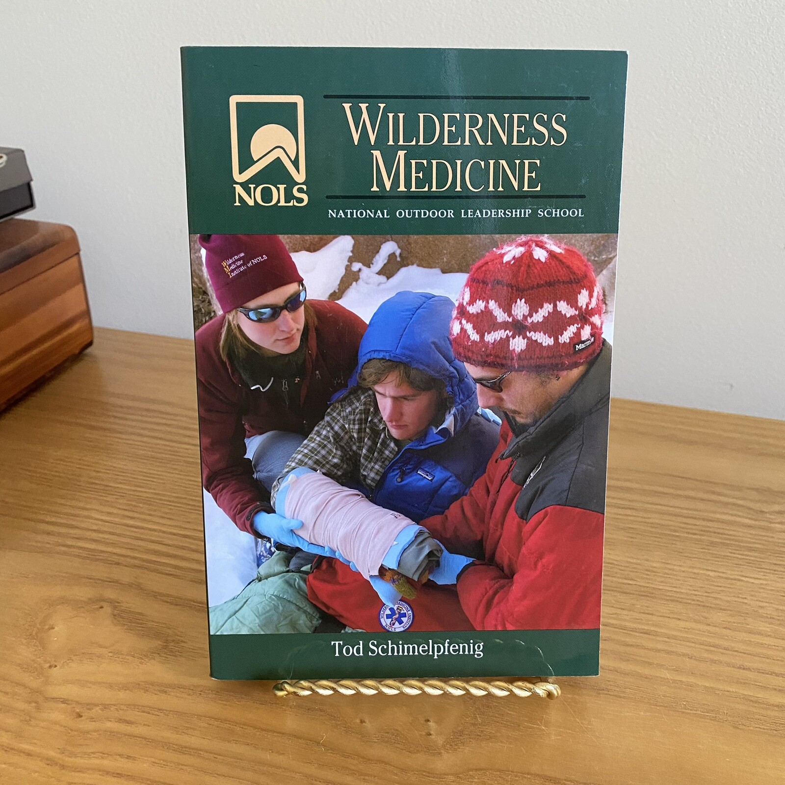 NOLS Wilderness Medicine Tod Schimelpfenig 2008 Trade Paperback Outdoor Survival