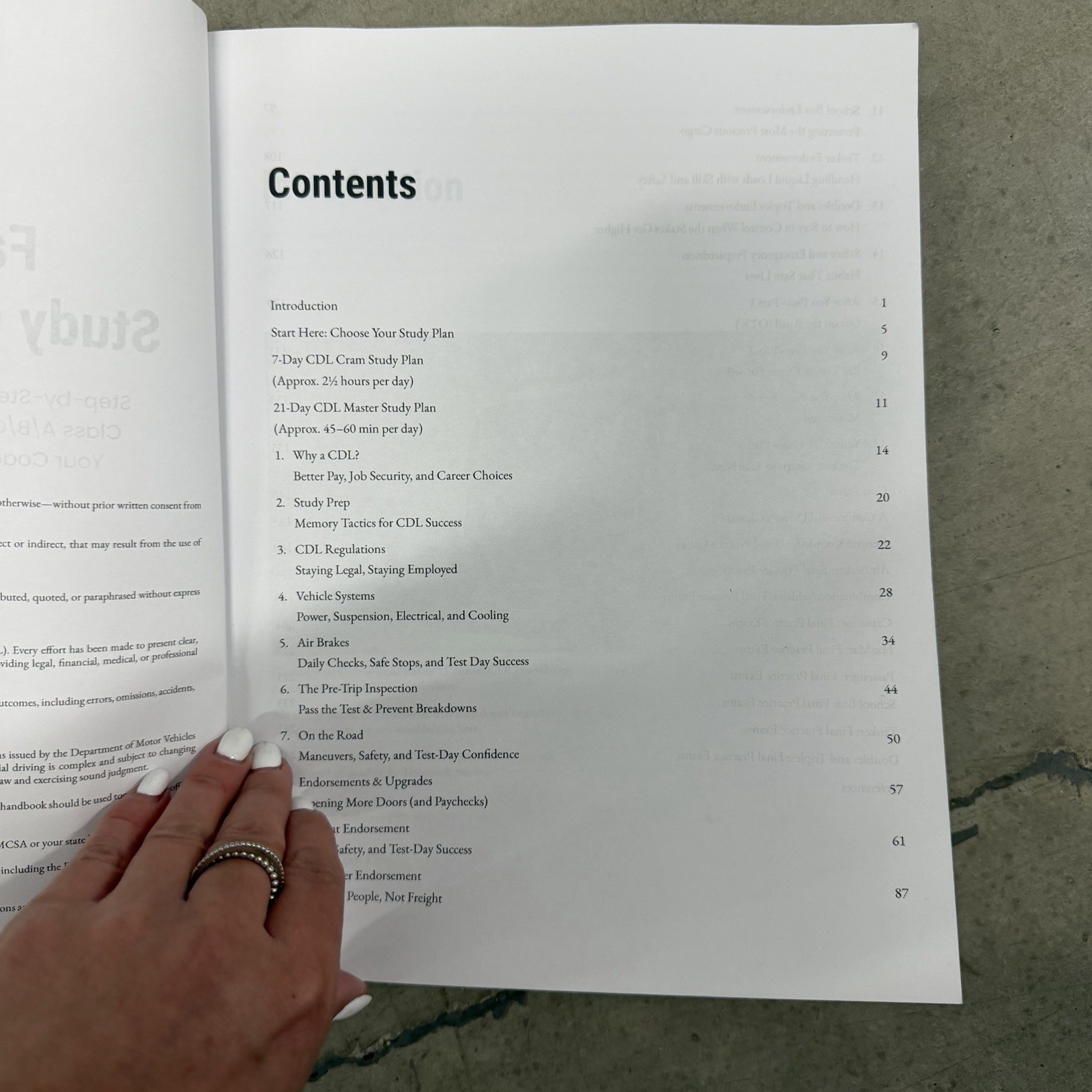 Fast-Track CDL Study Guide & Exam Prep: Step-By-Step Plan to the Commercial Driv