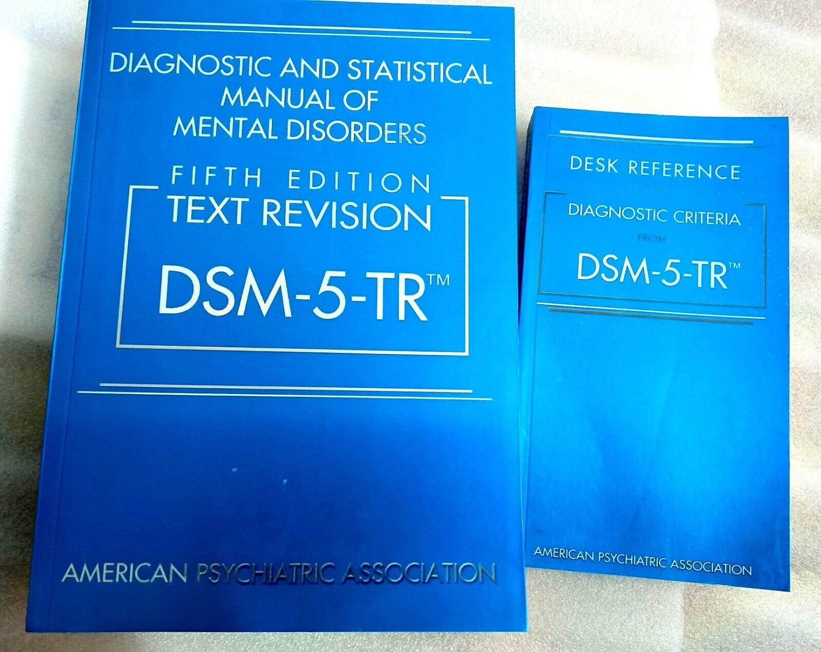 DSM-5 TR Paperback+DESK reference from DSM-5-TR 5th Edition Paperback Combo