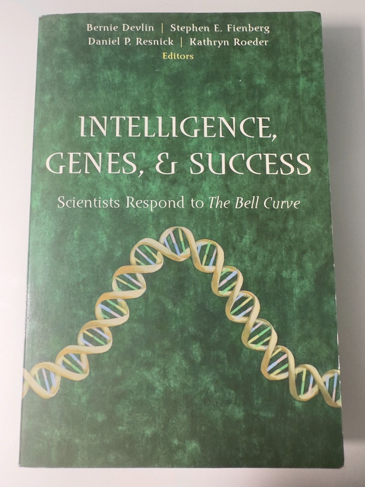 Intelligence Genes and Success by Bernie Devlin et al Paperback Nonfiction Book
