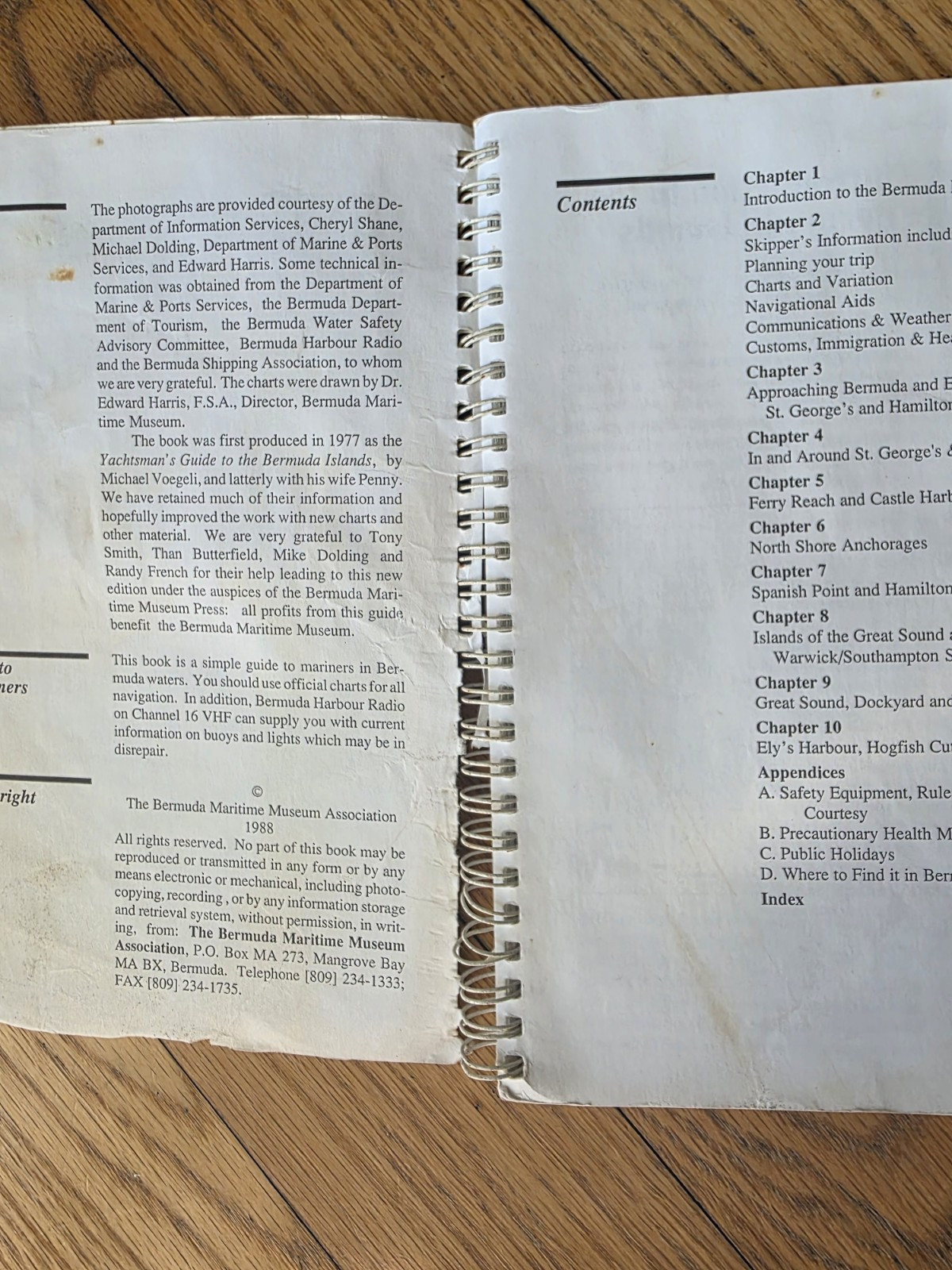 Yachting Guide to Bermuda Jane & Edward Harris Spiral Bound Book 144 pages