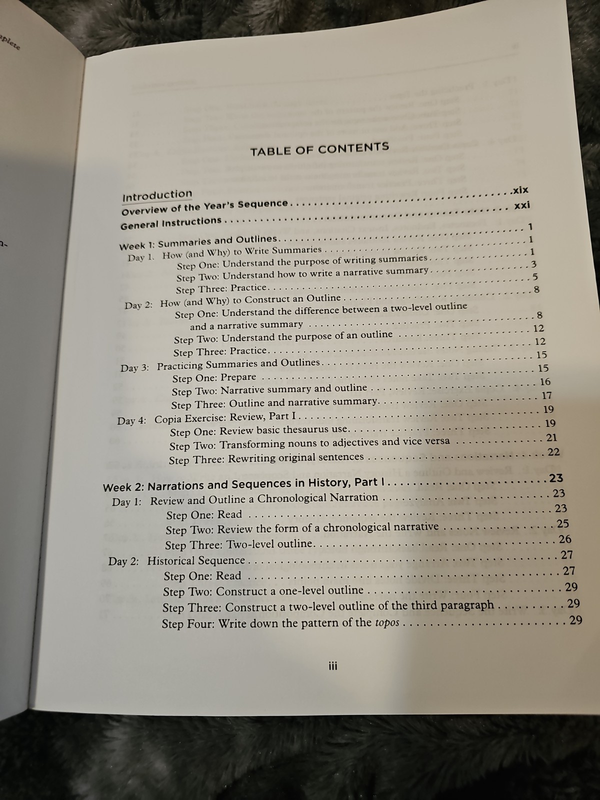 The Complete Writer Ser.: Writing with Skill, Level 2 : Student Workbook by…