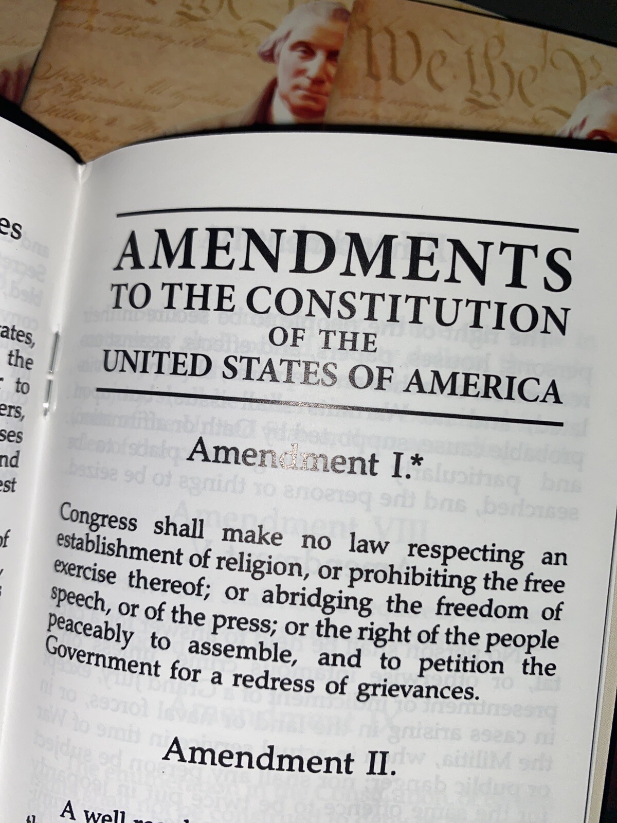 Used 25 UNITED STATES POCKET CONSTITUTION & DECLARATION OF INDEPENDENCE