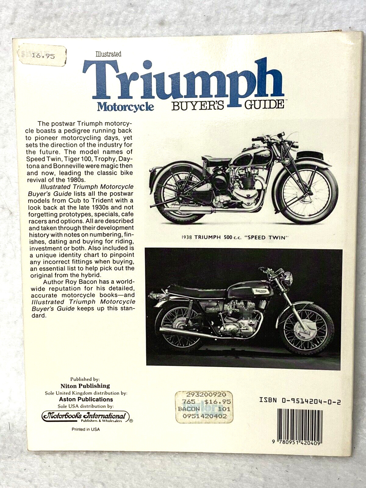 TRIUMPH MOTORCYCLE BUYERS GUIDE,ILLUSTRATED,BACON,160 PAGES,SINGLES,TWINS,GIFT!!