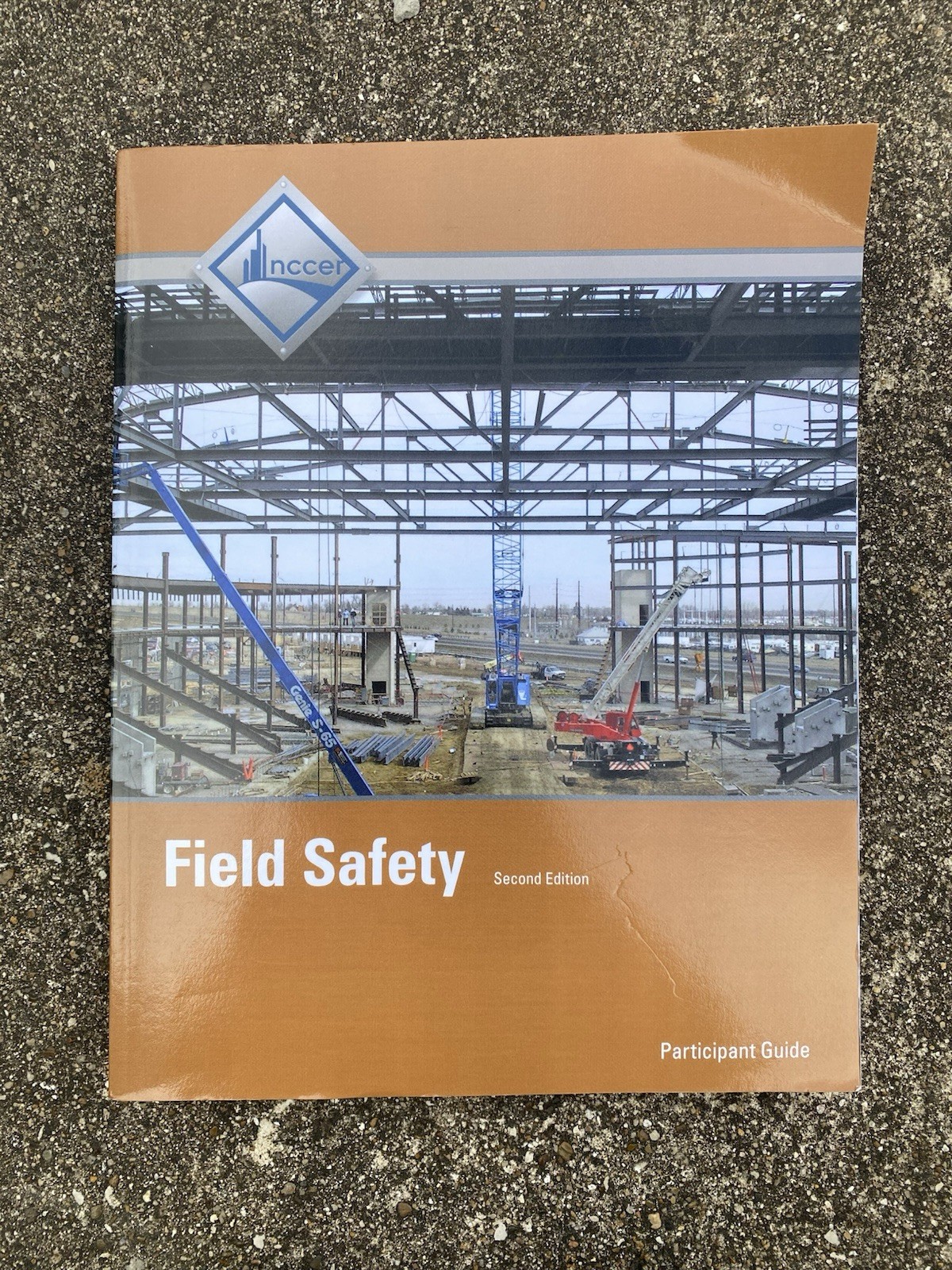 Field Safety Trainee Guide by NCCER: Pre-owned paperback. Very good condition