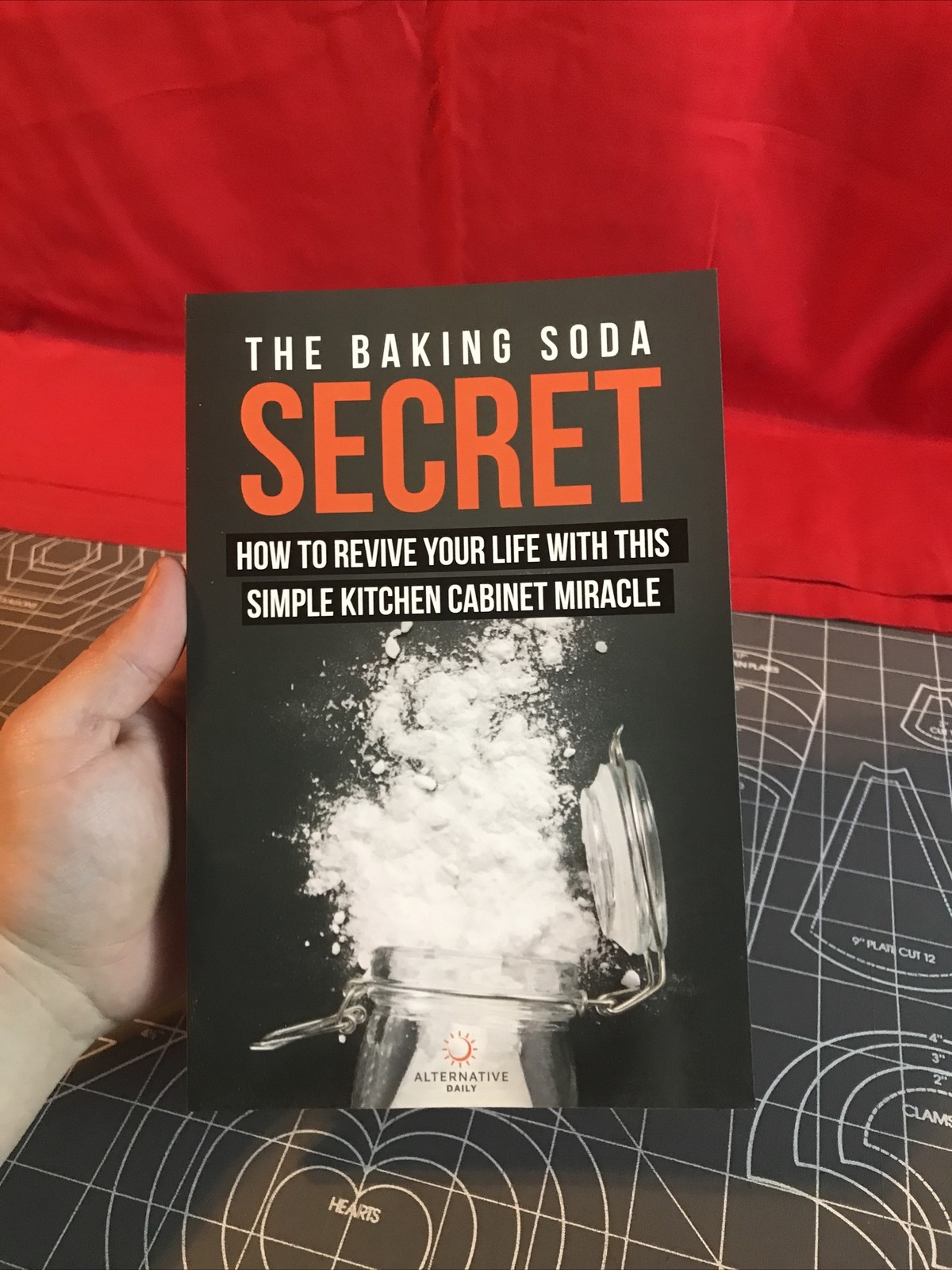 2018 1st Edition The Baking Soda Secret Alternative Daily