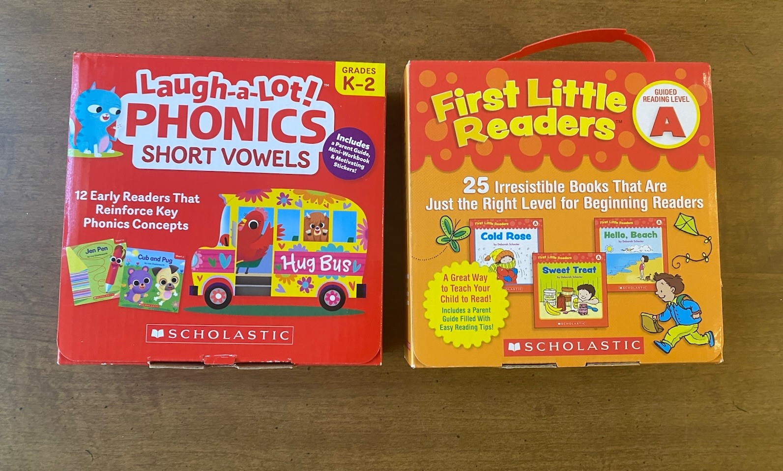 Laugh-A-Lot Phonics: Short Vowels Set & First little Readers Guided Level A Box