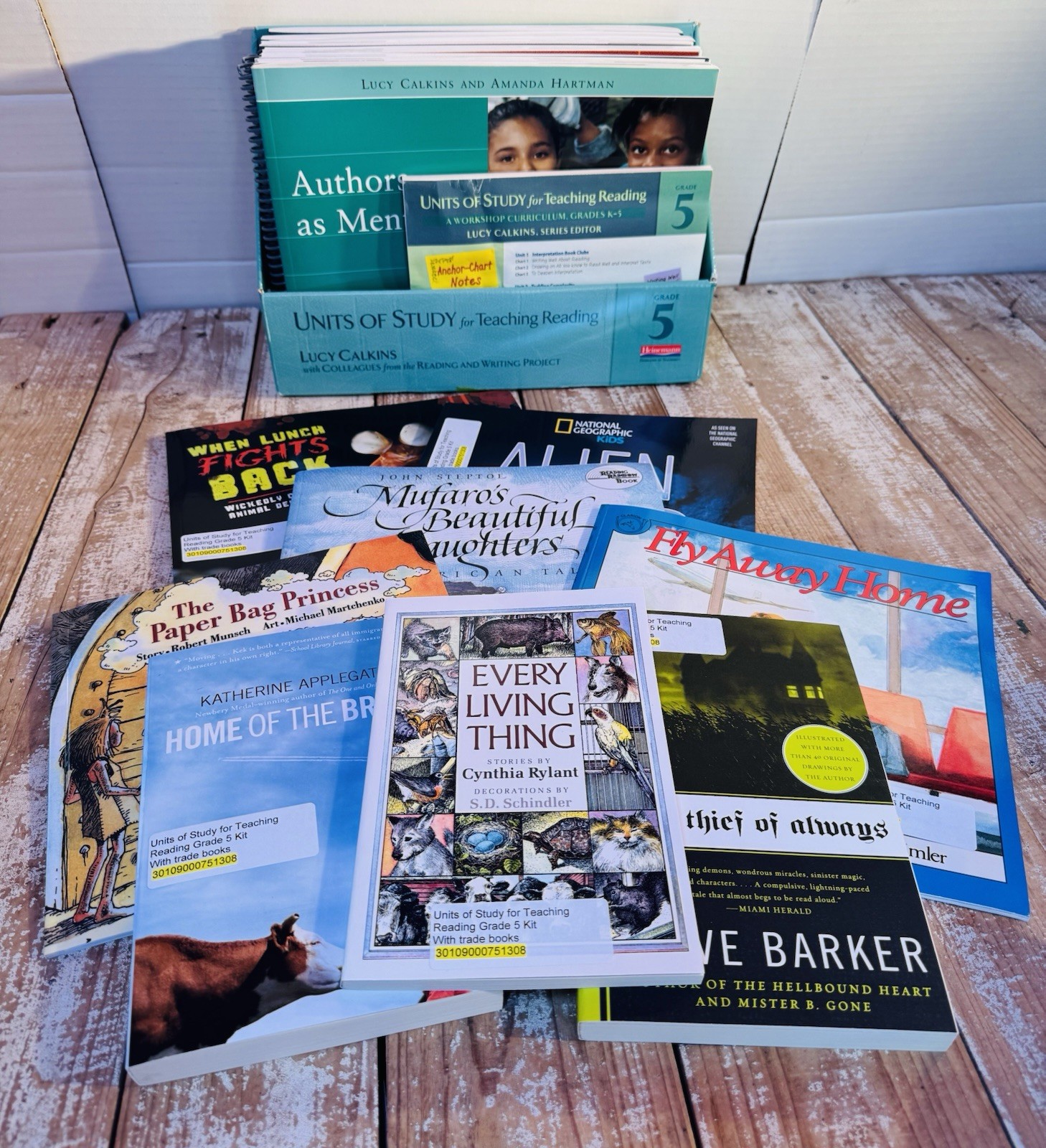 Complete Set of Study Teaching Reading Grade 5 by Lucy Calkins With Trade Books