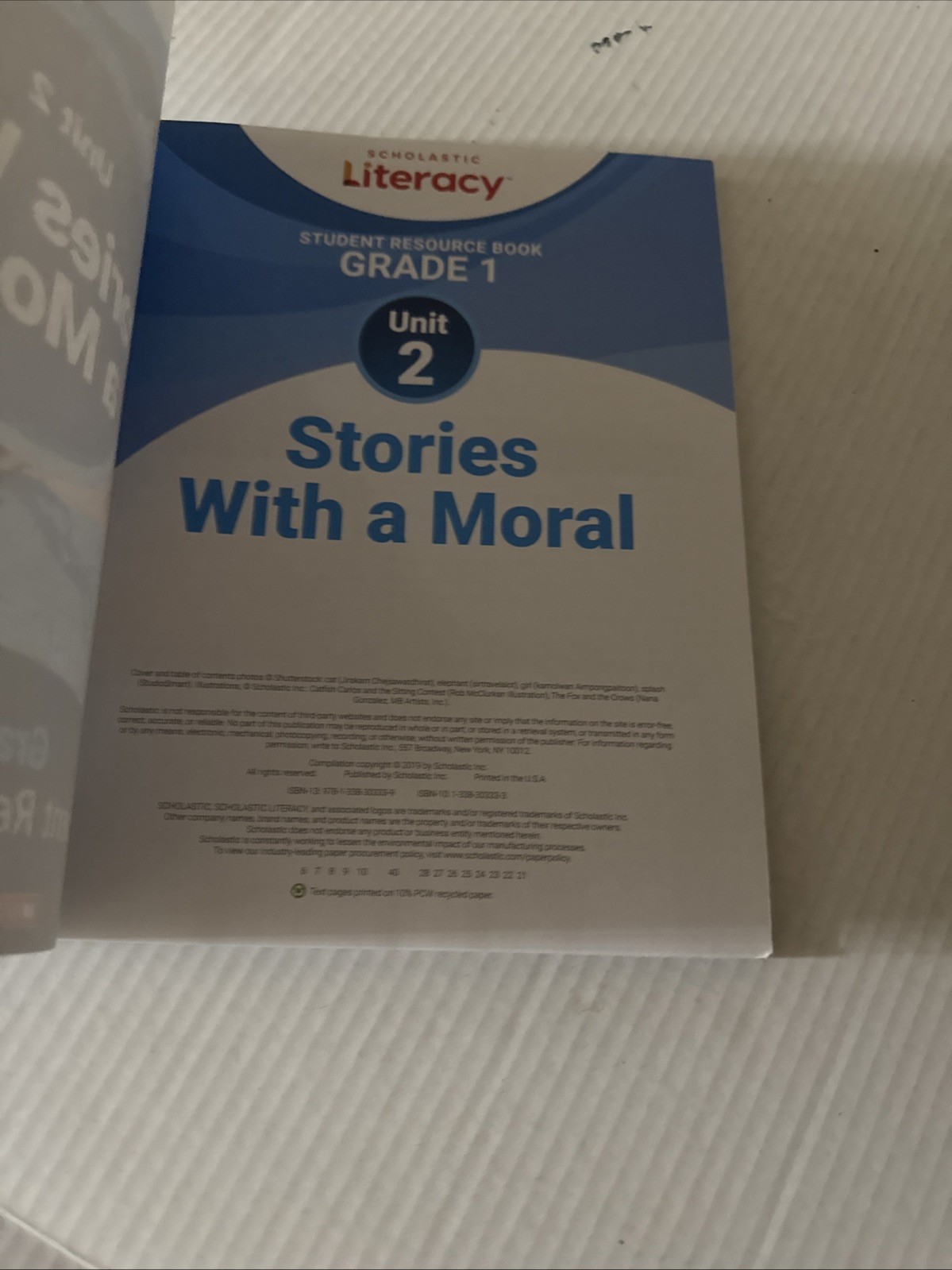 Scholastic Literacy Grade 1 Units 1-5 Student Resource Book Unused