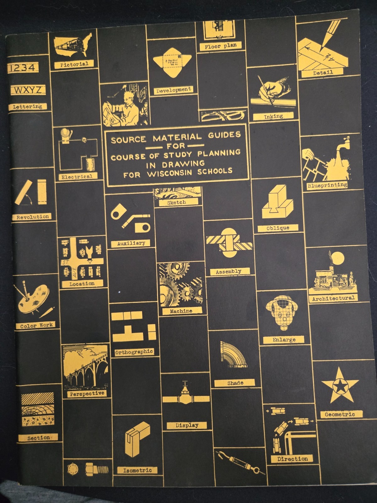 Softcover Books For Drafting And Drawing, Source Materials, Guides And…