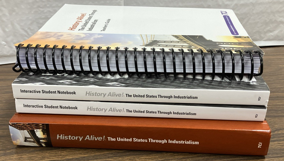 LOT History Alive! U.S. Through Industrialism 3e Teacher / Student/ 2 Notebooks