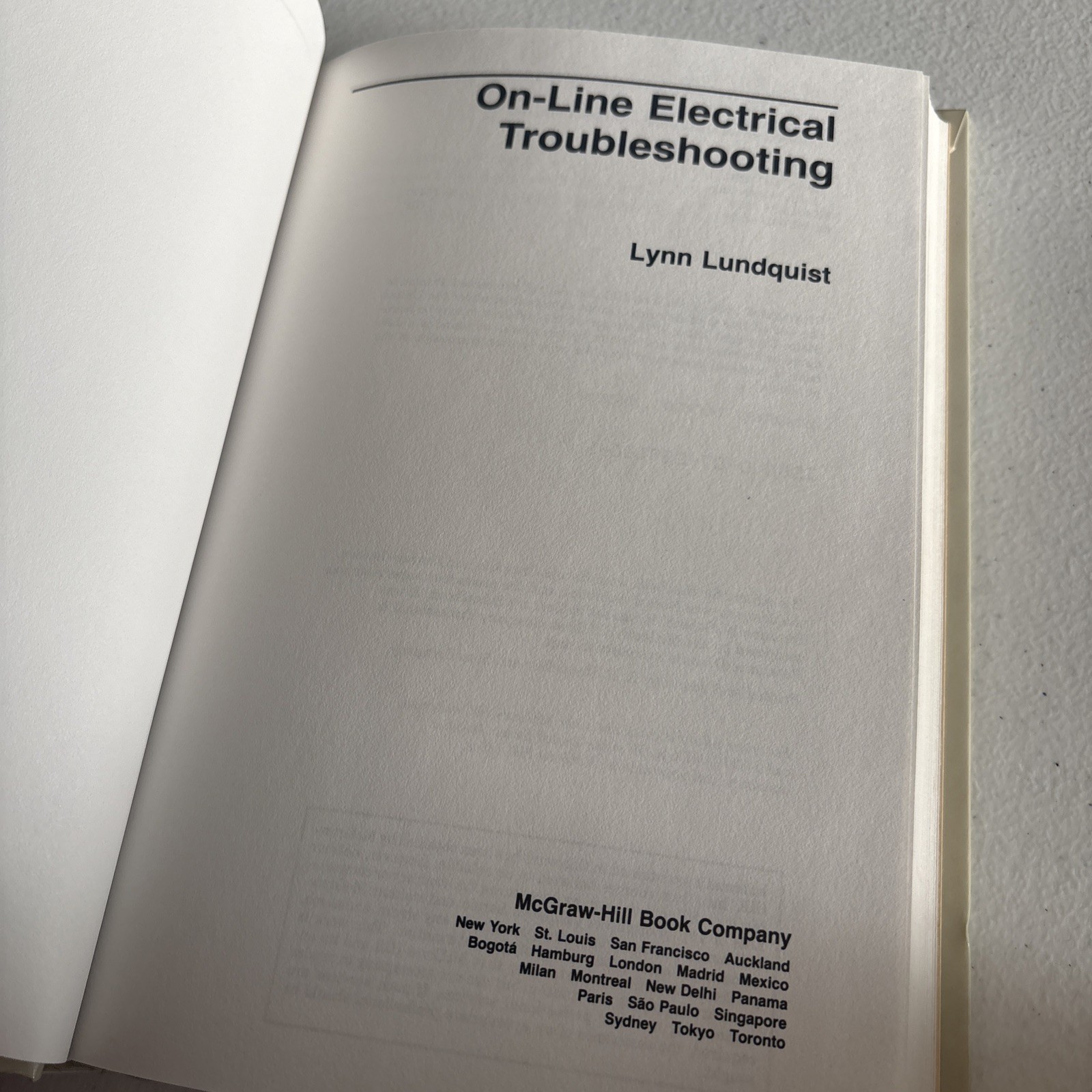 On-Line Electrical Troubleshooting Hardcover Lynn Lundquist 1989