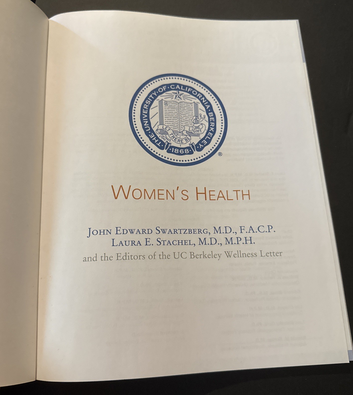Berkeley The Wellness Reports 2010 – Women’s Health – Paperback Book
