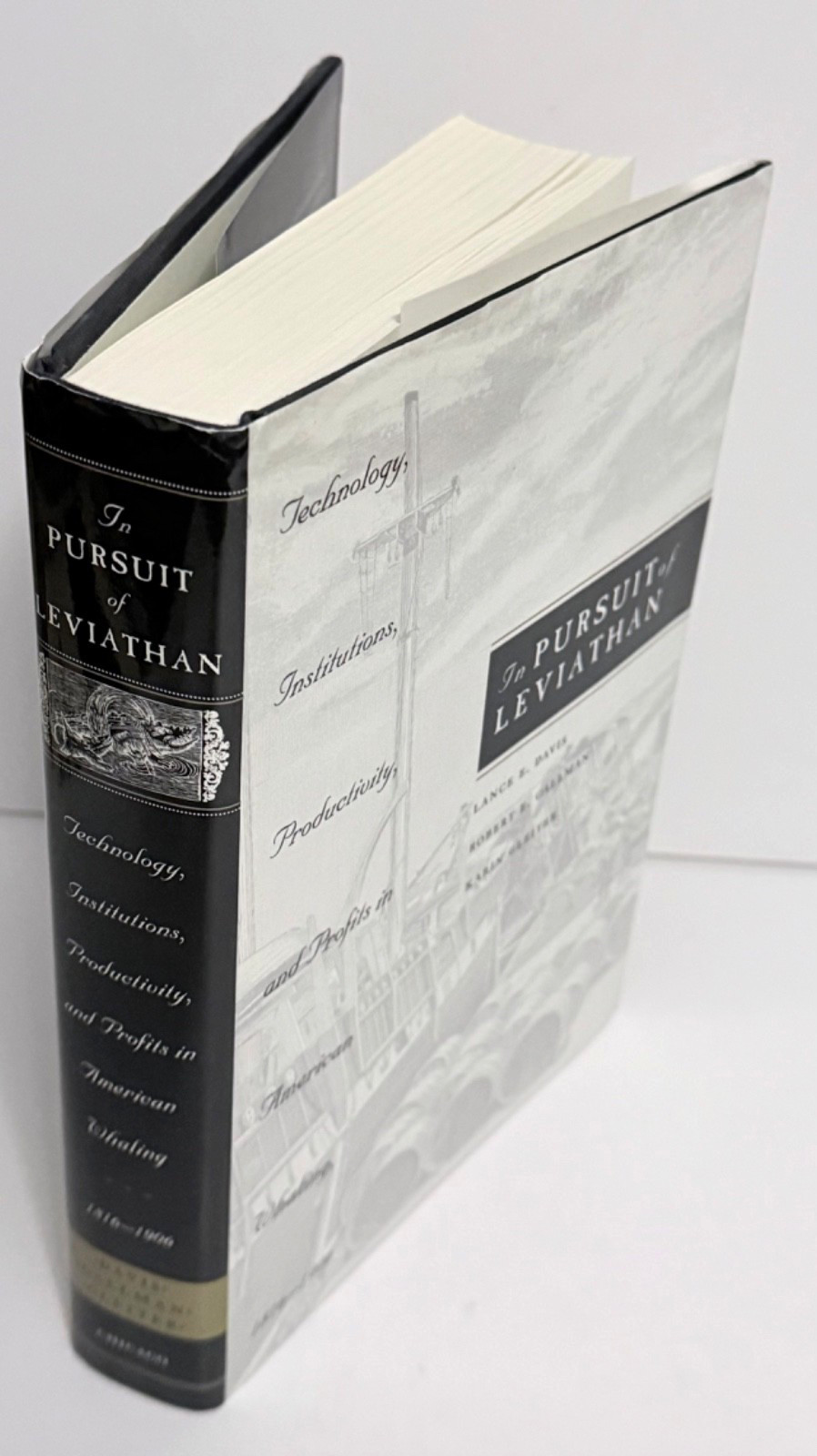 In Pursuit of Leviathan American Whaling, 1816-1906 by Lance Davis 1997 HC DJ VG