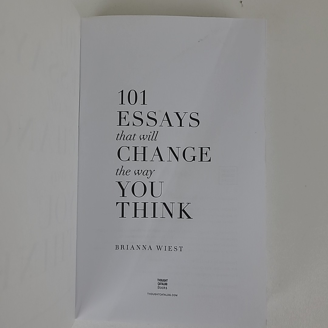 101 Essays That Will Change the Way You Think by Brianna Wiest 2016 Self Help PB