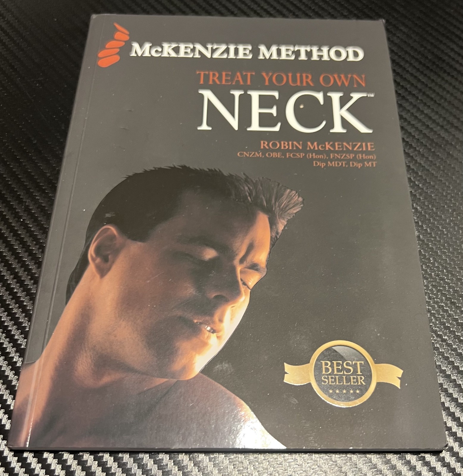 Treat Your Own Neck 5th Ed – paperback Robin McKenzie, Robin McKenzie
