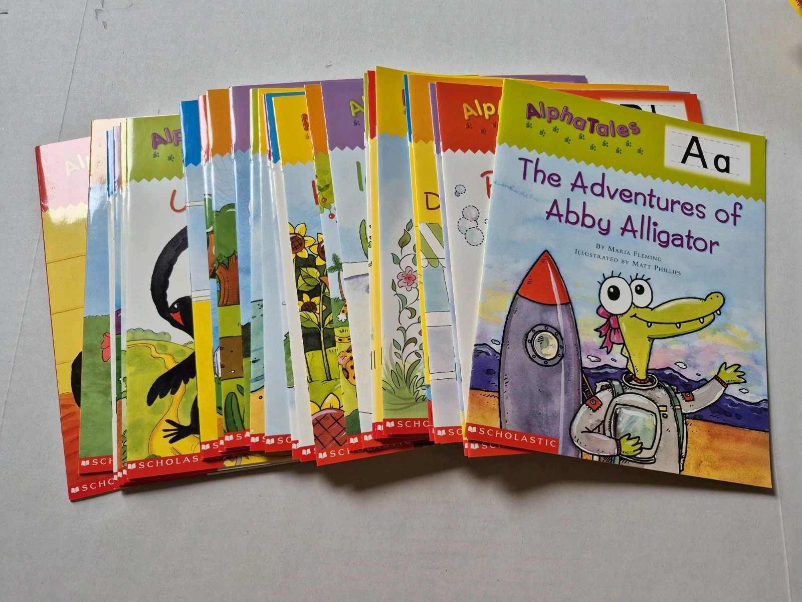 AlphaTales Box Set 26 PB Books Teacher Guide Alphabet Lessons Pre K To 1st Grade