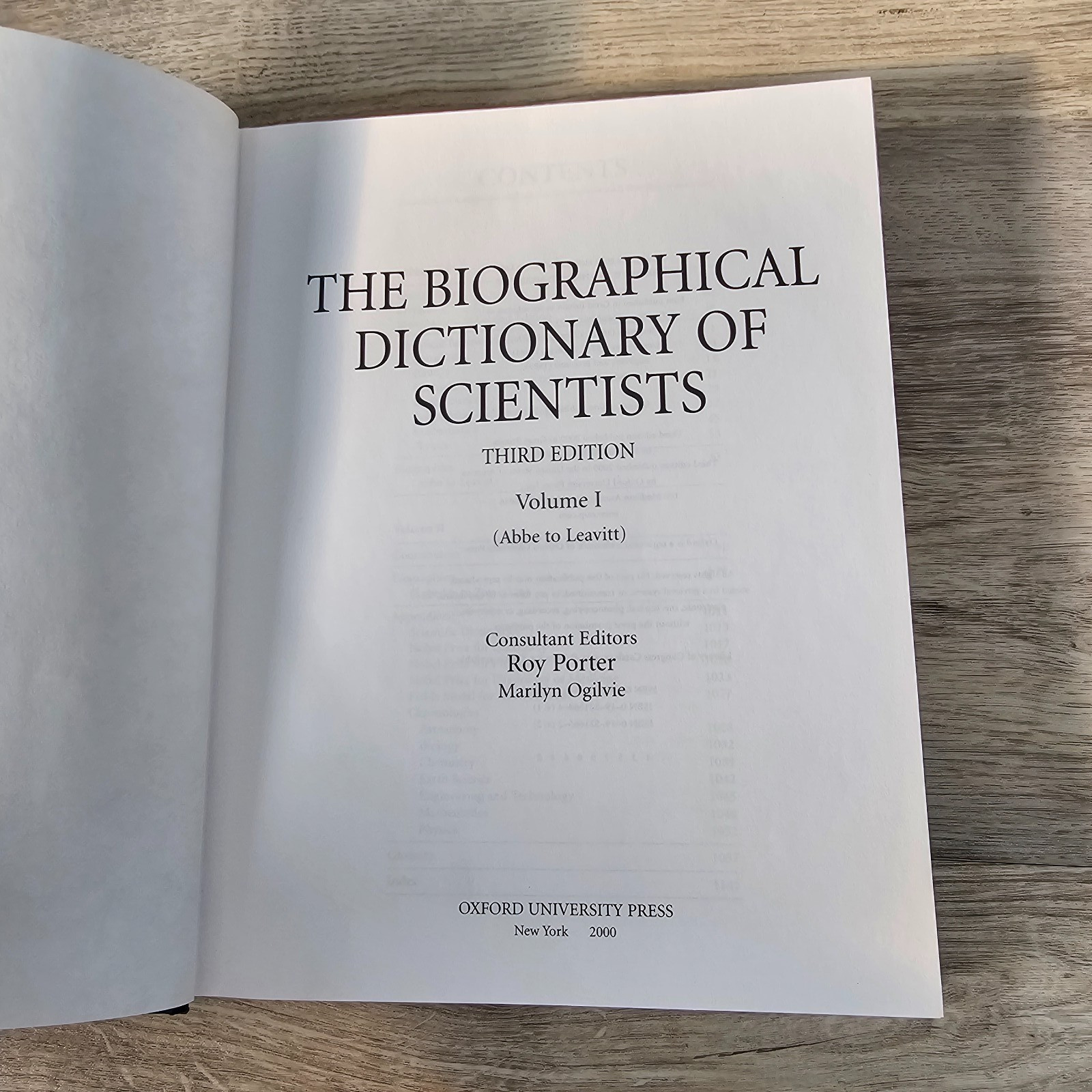 The Biographical Dictionary of Scientists, in 2 volumes, 1st prints