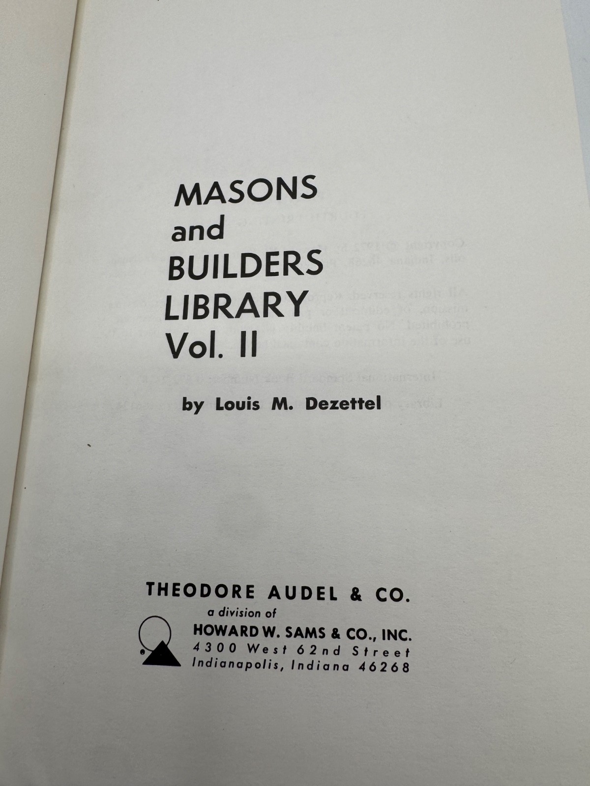 AUDEL MASONS AND BUILDERS LIBRARY FIRST EDITION LOUIS M. DEZETTEL HARDBACK BOOK