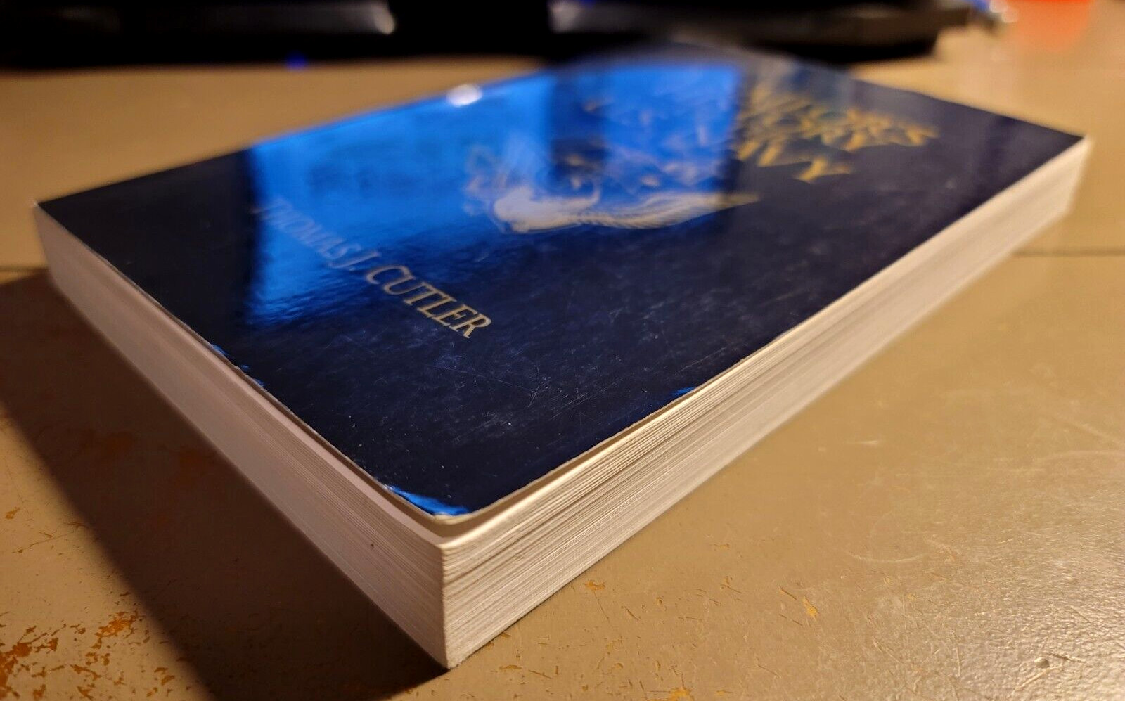 A Sailor’s History of the U.S. Navy by Cutler, Thomas J.