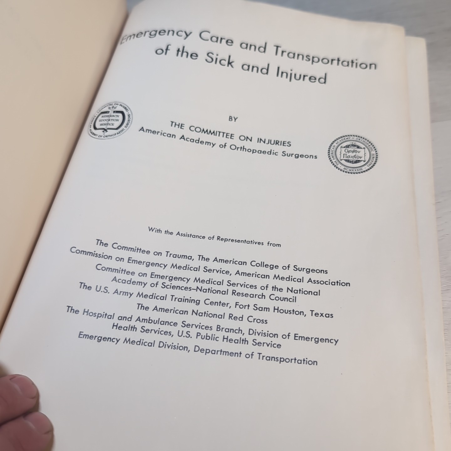 Vintage Early Emergency Care Transportation Sick Injured AAOS EMT Manual 1970s