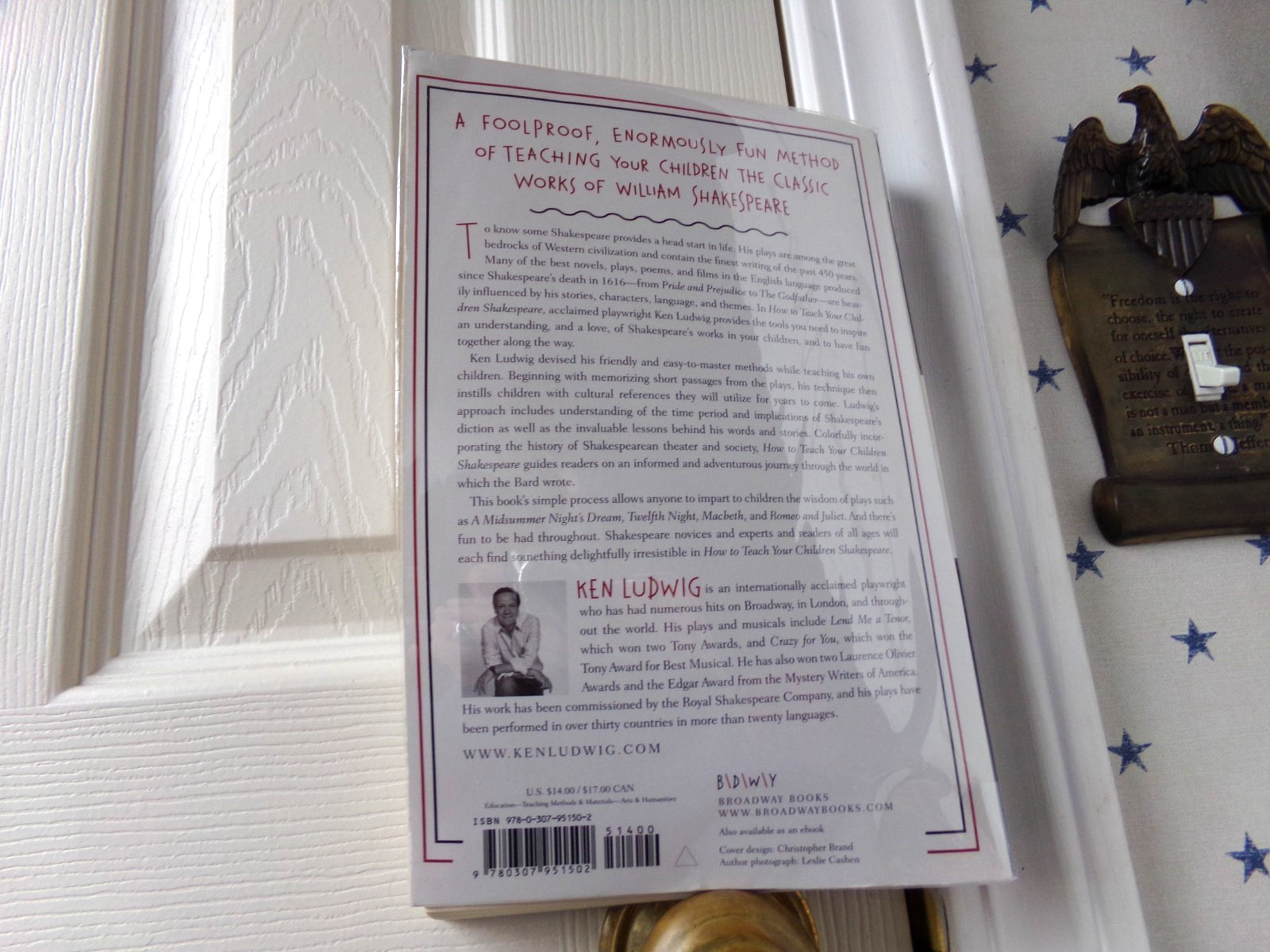 How to Teach Your Children Shakespeare By Ken Ludwig US Seller/Mylar 1st Edition