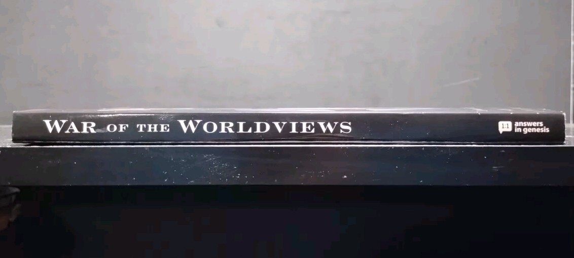 War of the World Views by Multiple Authors (Paperback)