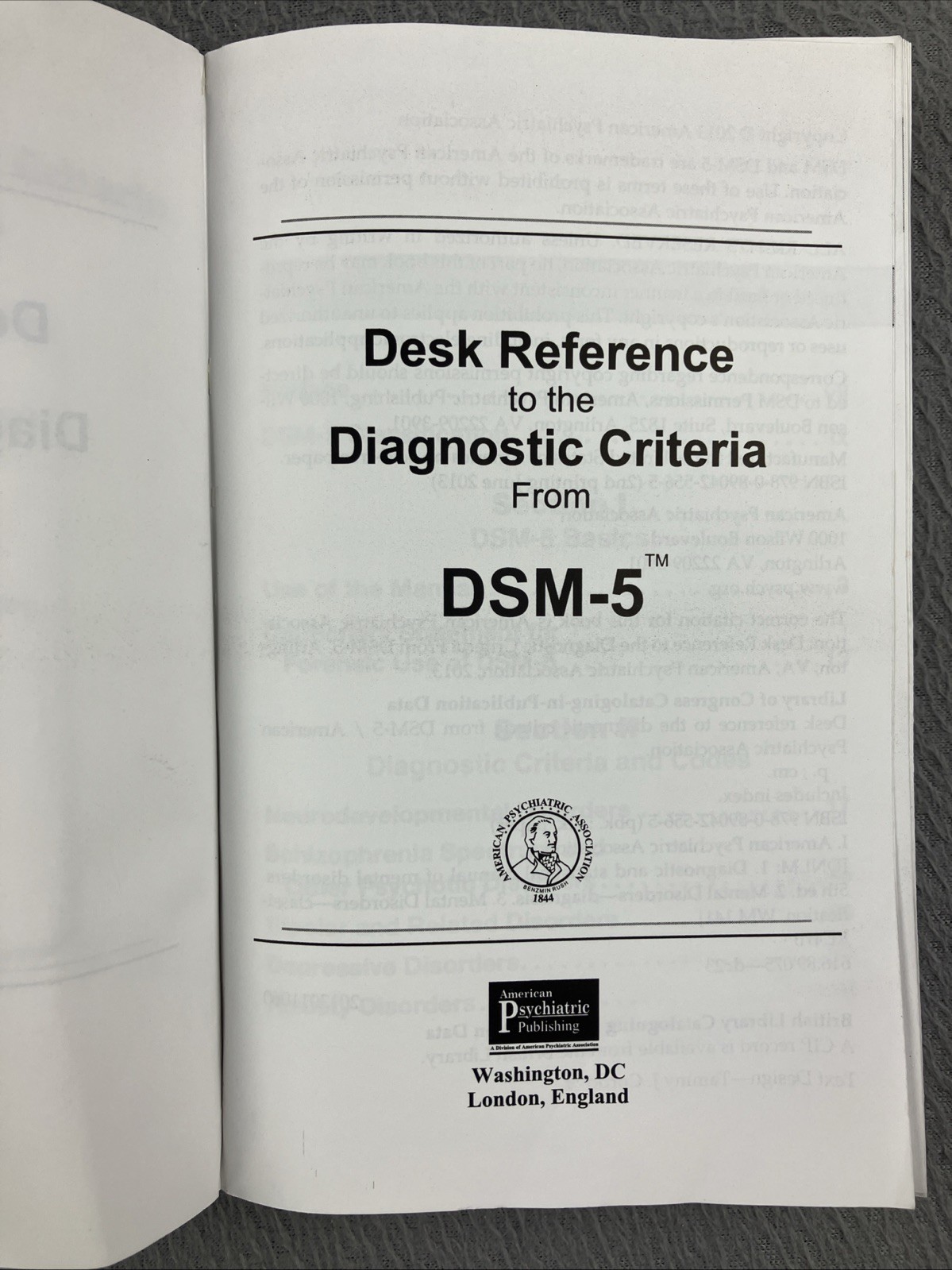 Desk Reference to the Diagnostic Criteria from DSM-5 Pocket size