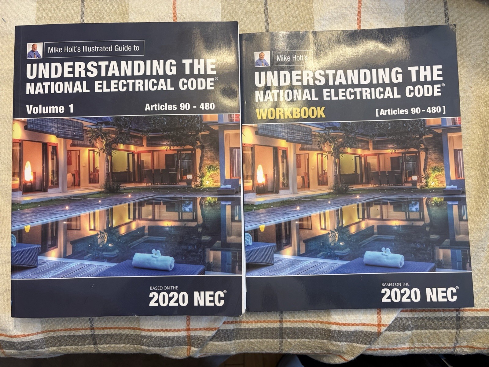 HOLT’S Understanding National electrical code. Vol 1. Art 90-480 & Workbook 2020