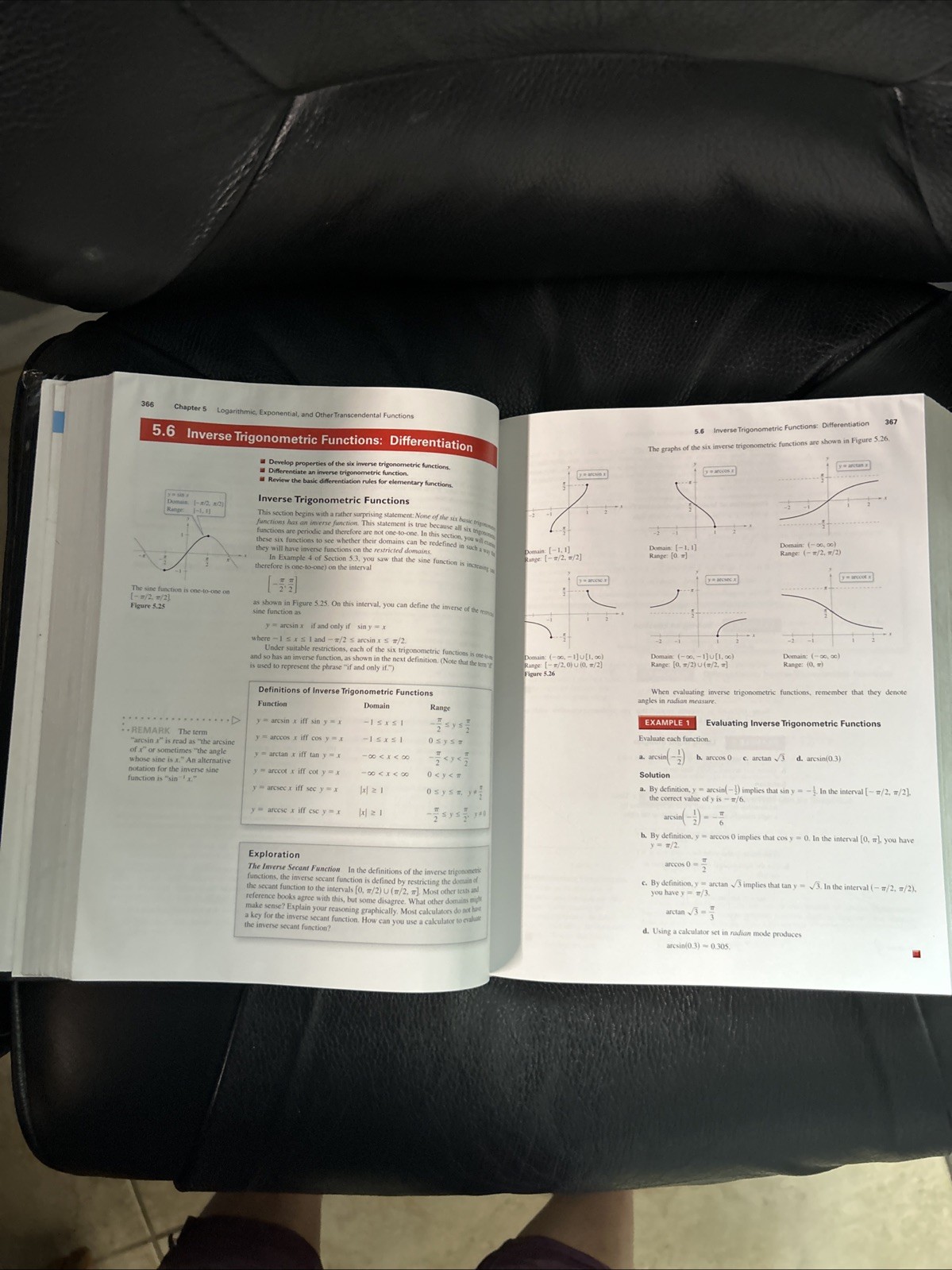 Calculus by Ron Larson and Bruce H. Edwards ( 10e Hardcover) Acceptable