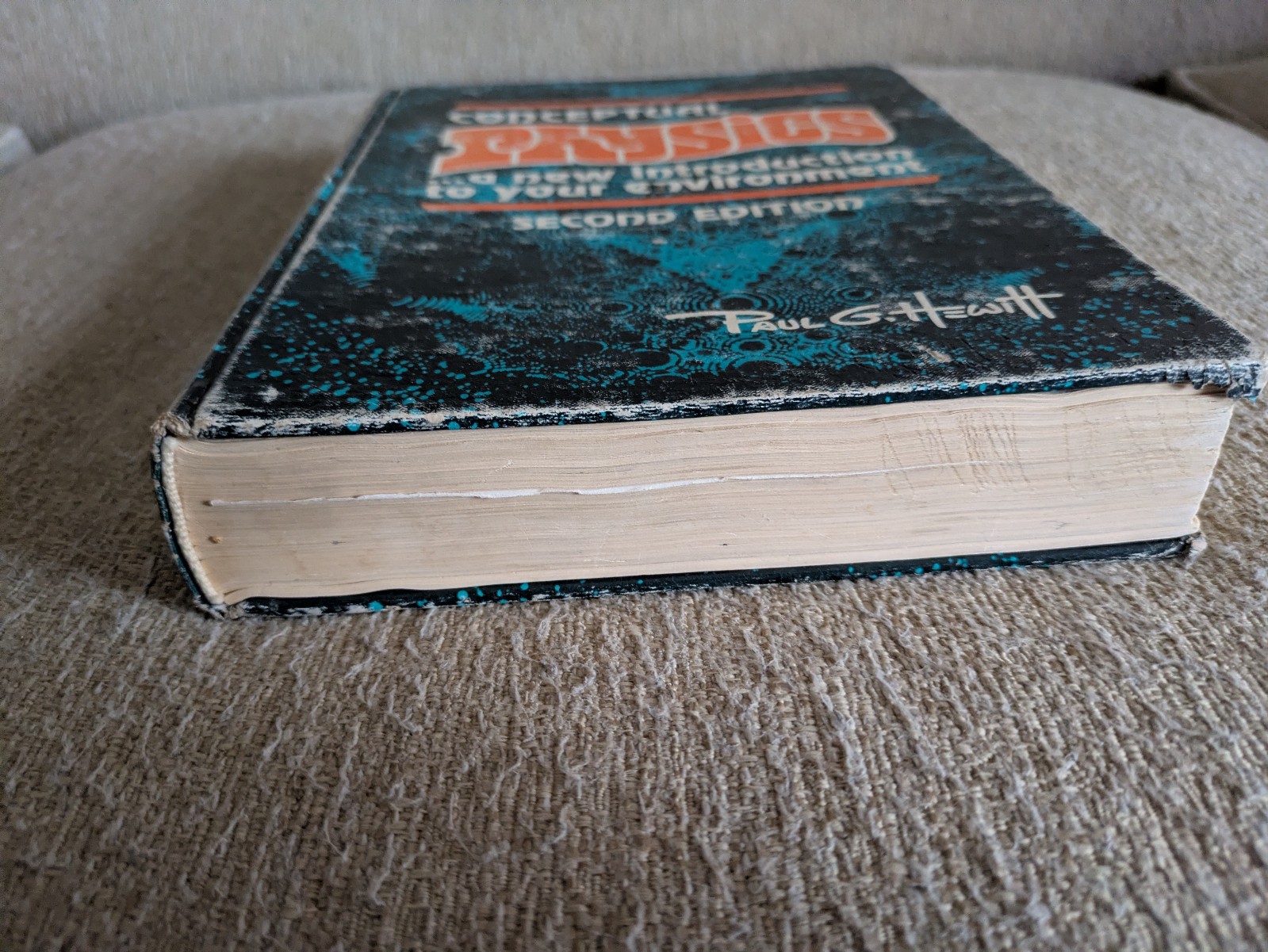 Conceptual Physics, Second Edition | Paul G. Hewitt | 1974 Hardcover | 7th Print