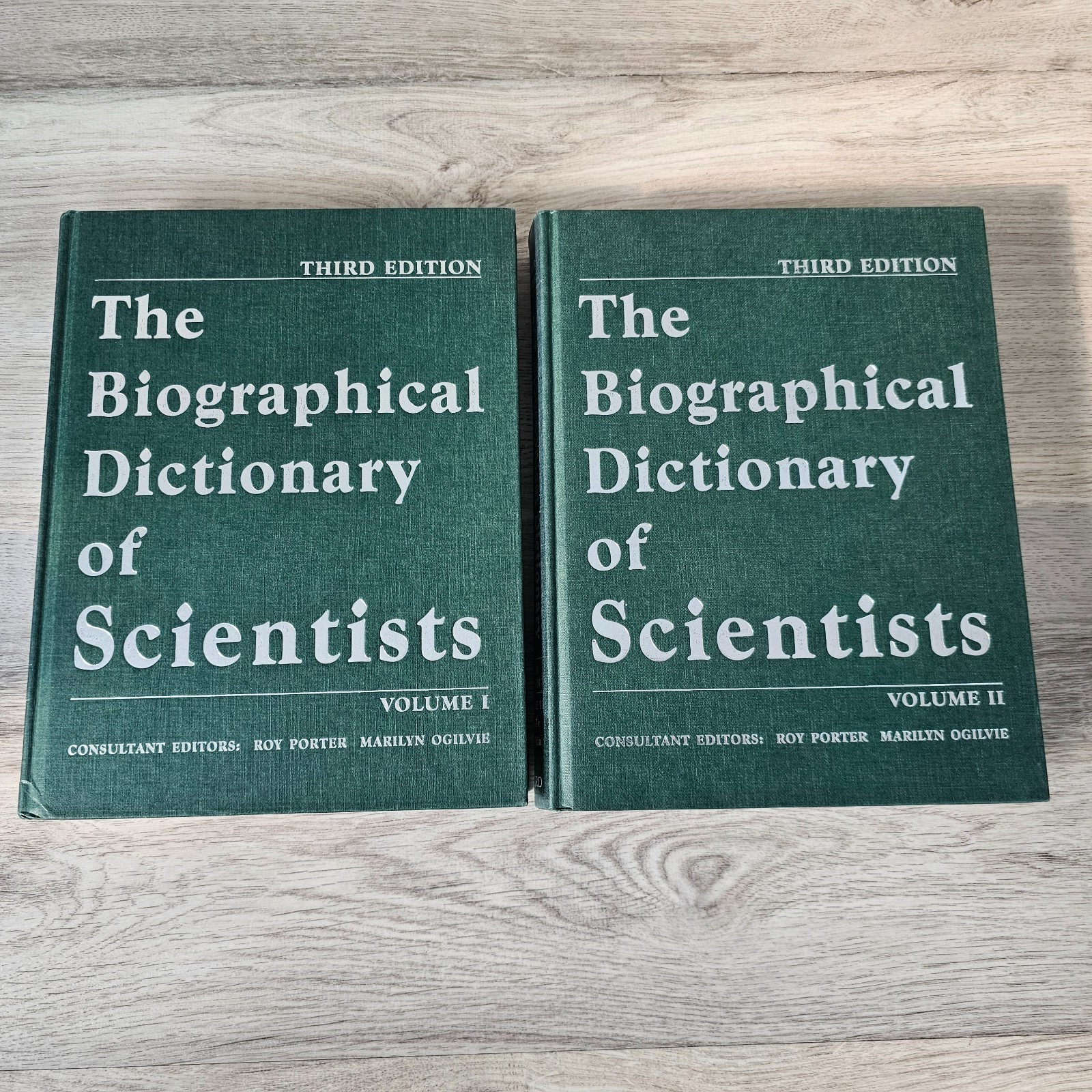 The Biographical Dictionary of Scientists, in 2 volumes, 1st prints