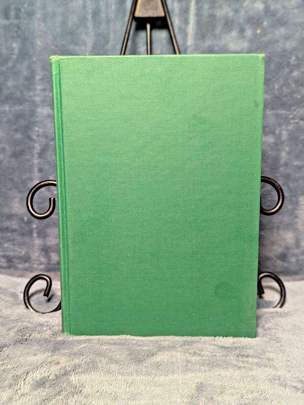 Cosmic rays, The Commonwealth Library Selected Readings in physics 1972 1st Ed