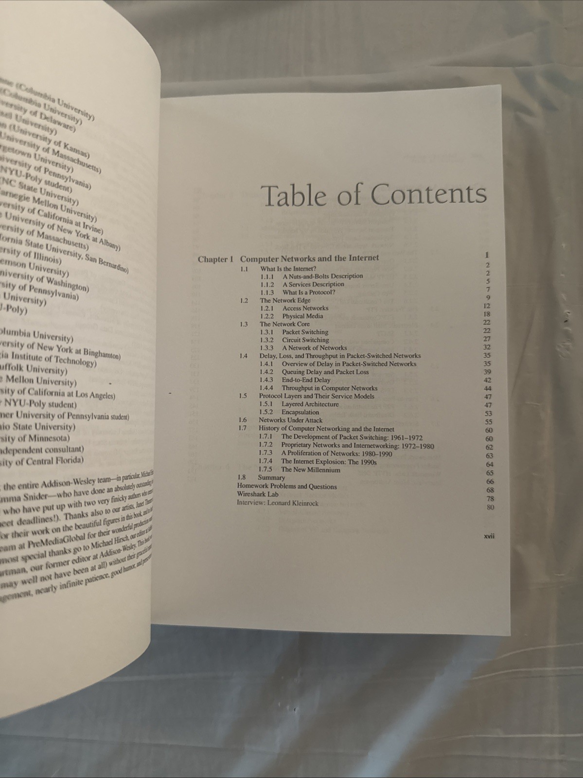 Computer Networking: A Top-Down Approach (6th Edition) paperback