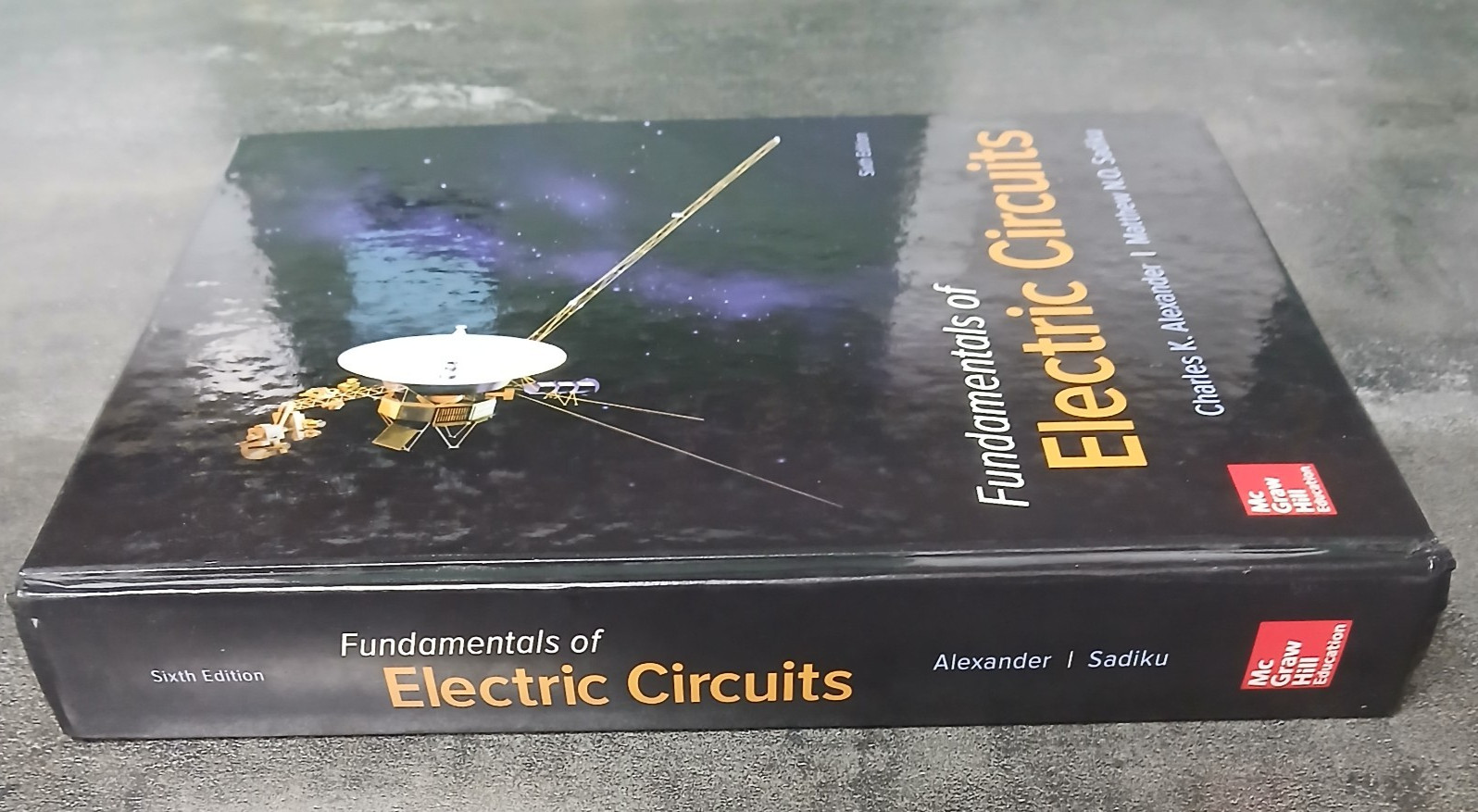 Fundamentals of Electric Circuits by Sadiku and Alexander 6th Edition (2017, HC)
