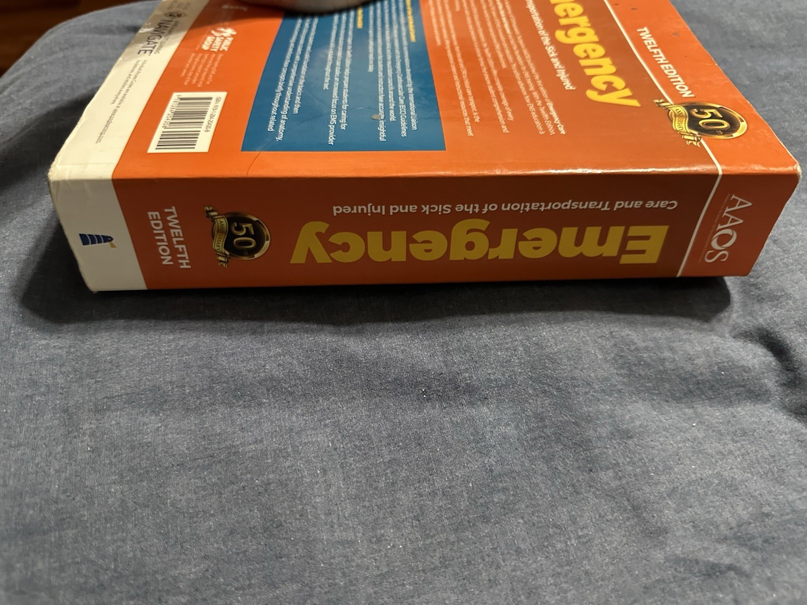 AAOS Emergency Care and transportation of the Sick and injured -EMT course book