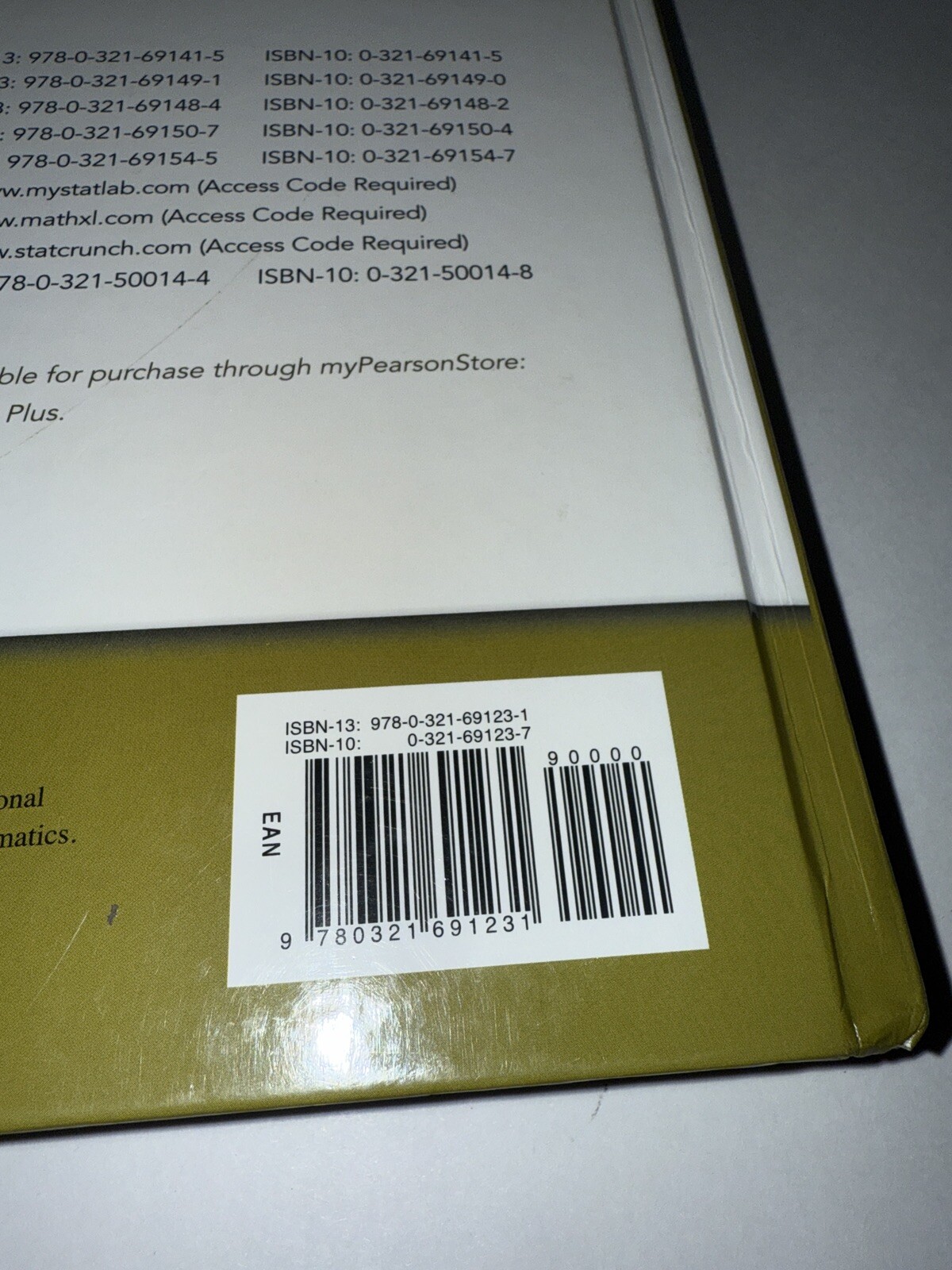 ELEMENTARY STATISTICS Compact Disc By Neil A. Weiss Includes Book and Disc