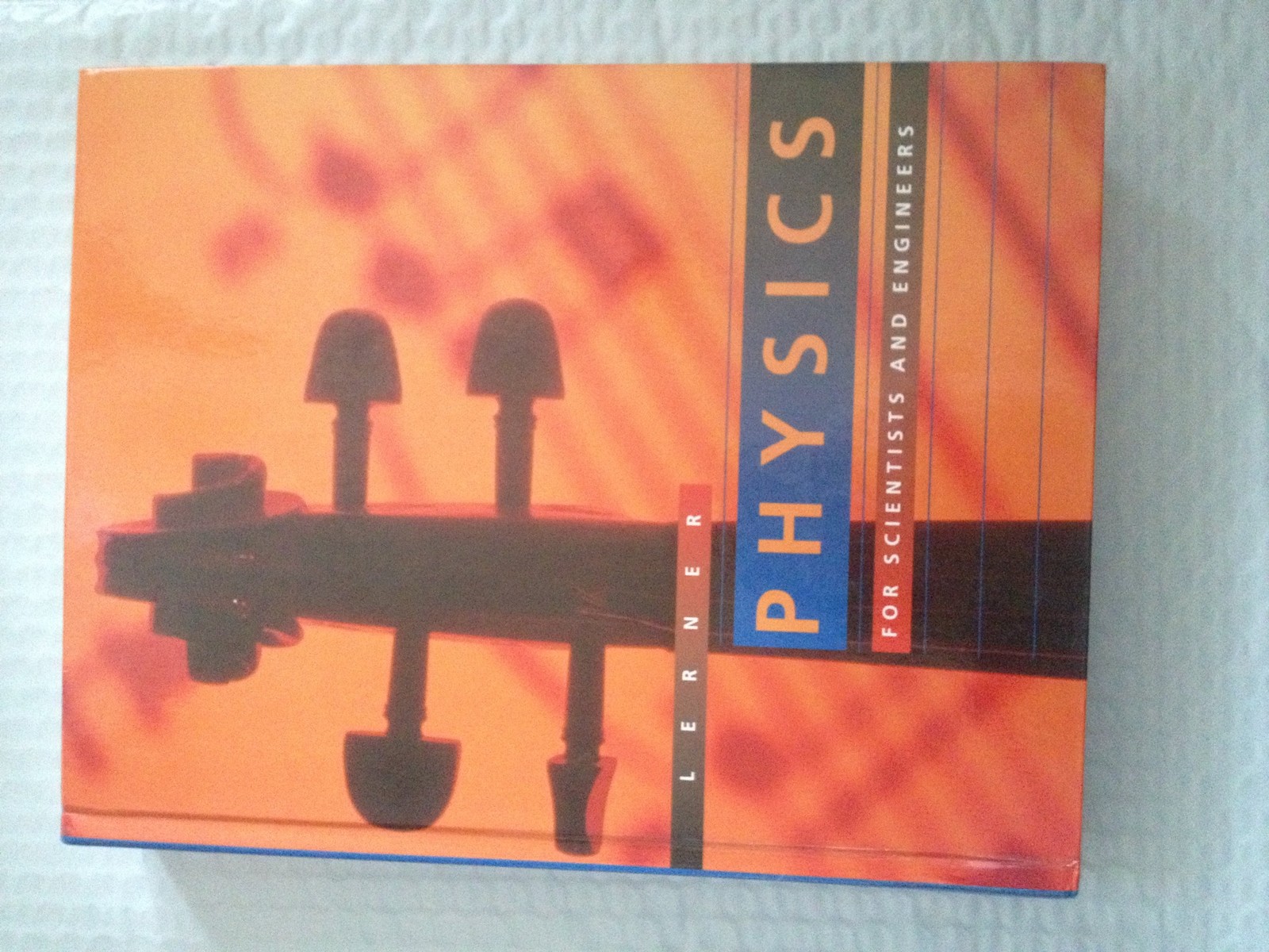 Physics for Scientists and Engineers, Standard Edition, Chapters 1-39: .