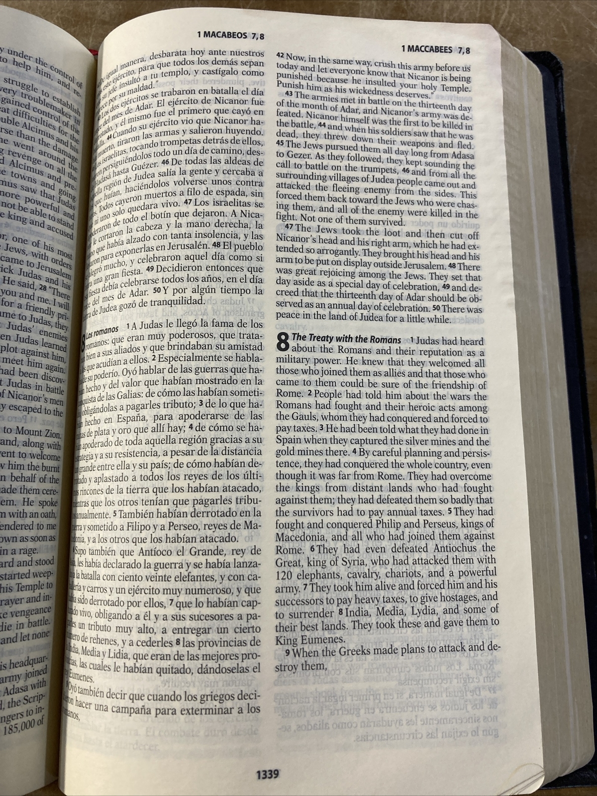 Spanish English Bilingual Bible Leather Biblia Bilingue Good News Dios Habla Hoy
