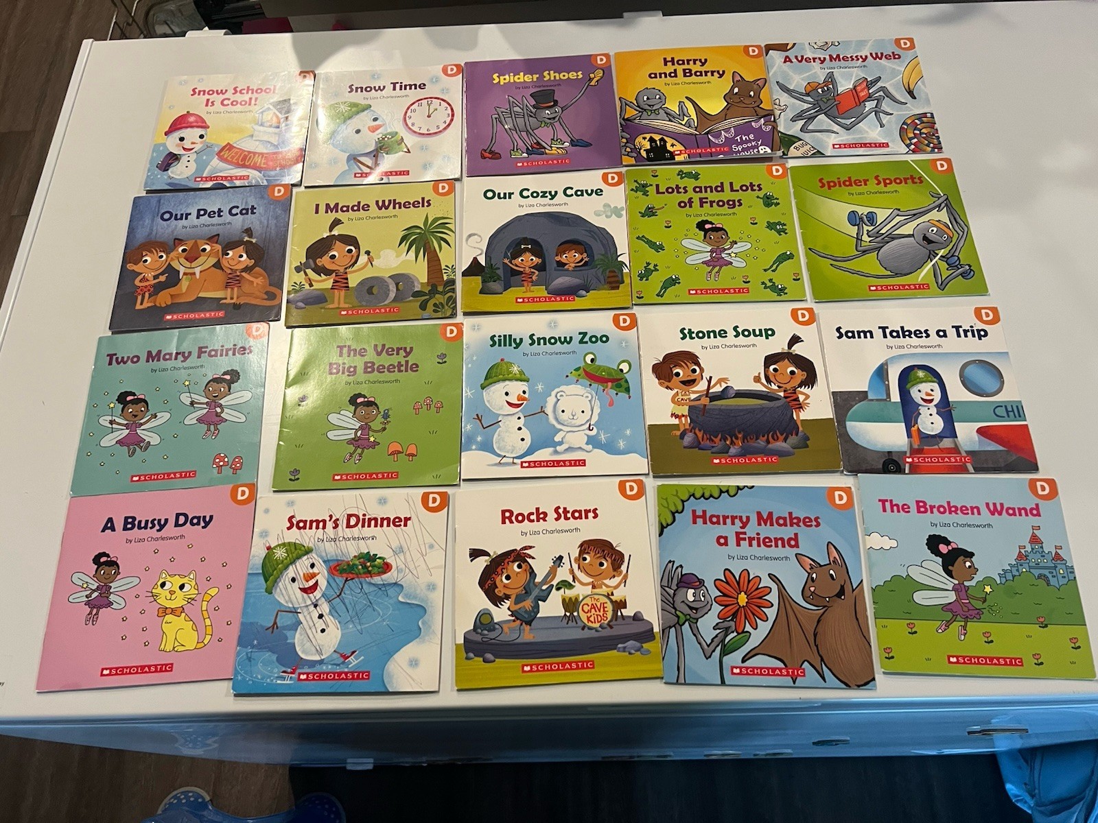 Lot Of 20 Liza Charlesworth Buddy Readers Level D Scholastic
