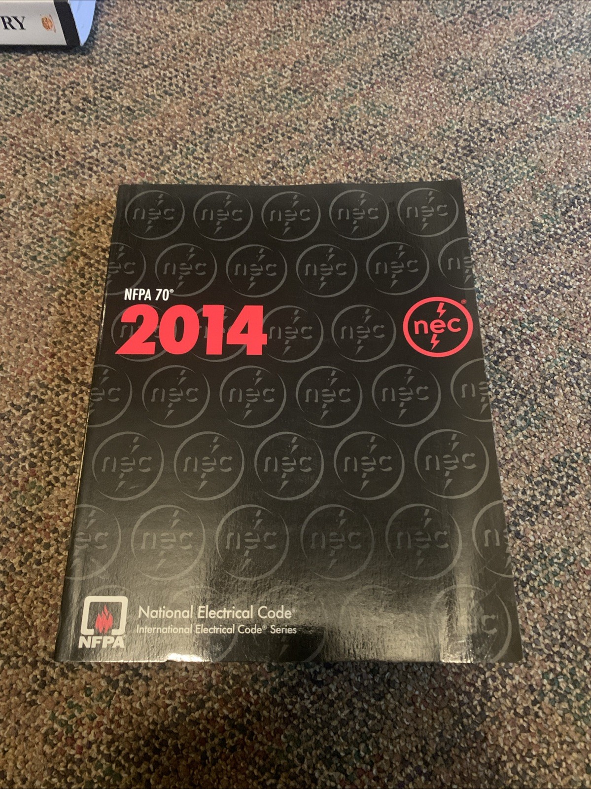 NFPA 70, National Electrical Code : 2014 Edition by NFPA