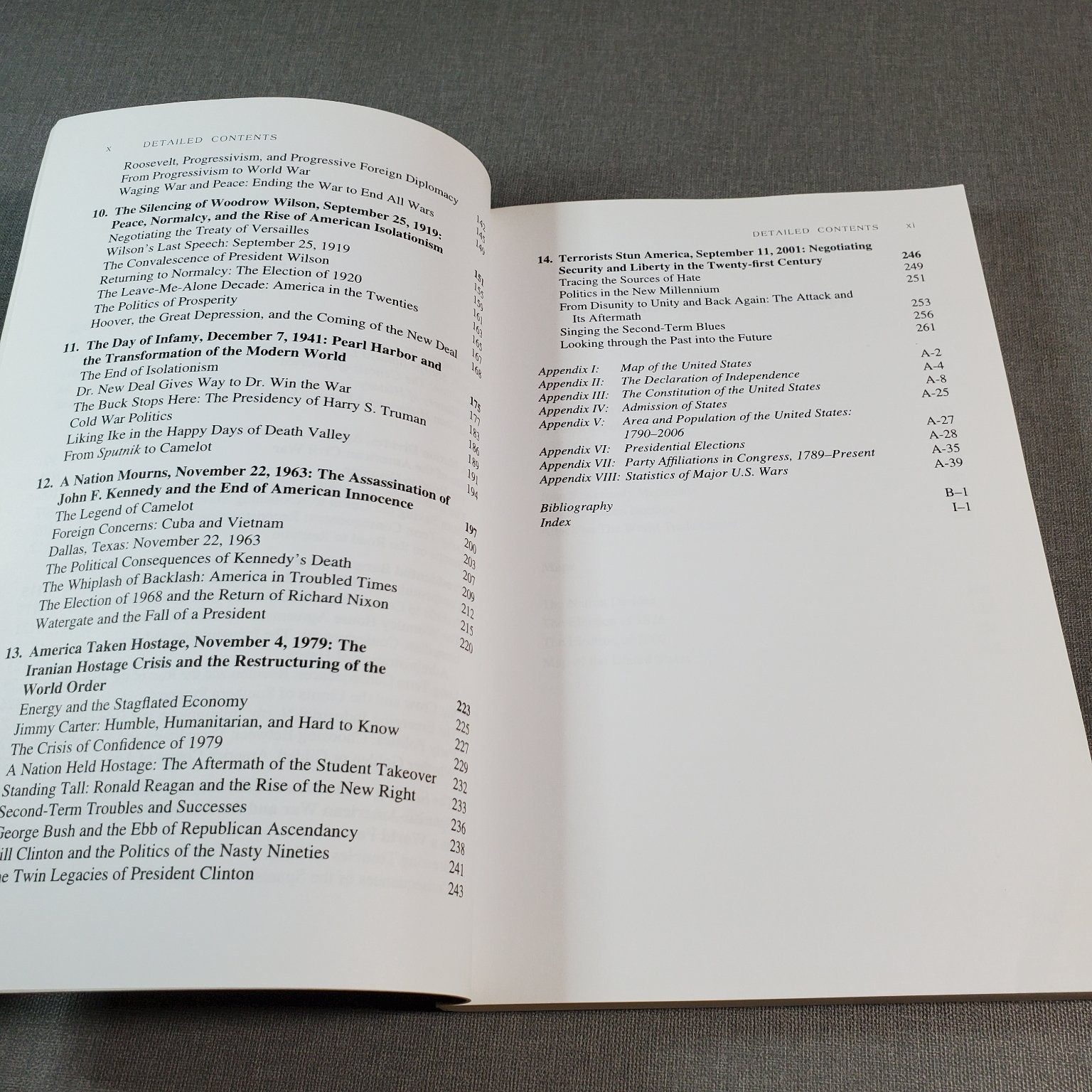 Currents in American History Volume 2 Bilhartz Elliott 2007 US History Textbook
